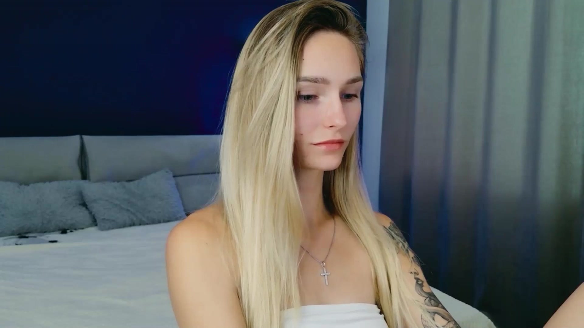 Gallery image thumbnail from Miliain's myfreecams stream on, 09/06/2025, 11:47 image 7 of 20