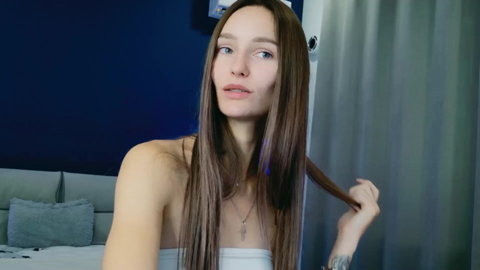 Gallery image thumbnail from Miliain's myfreecams stream on, 09/10/2025, 08:10 image 19 of 20