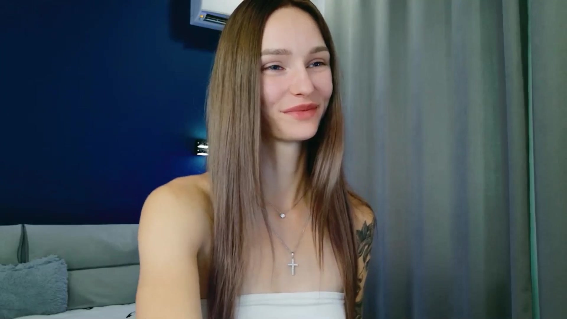 Gallery image thumbnail from Miliain's myfreecams stream on, 09/10/2025, 11:55 image 10 of 20