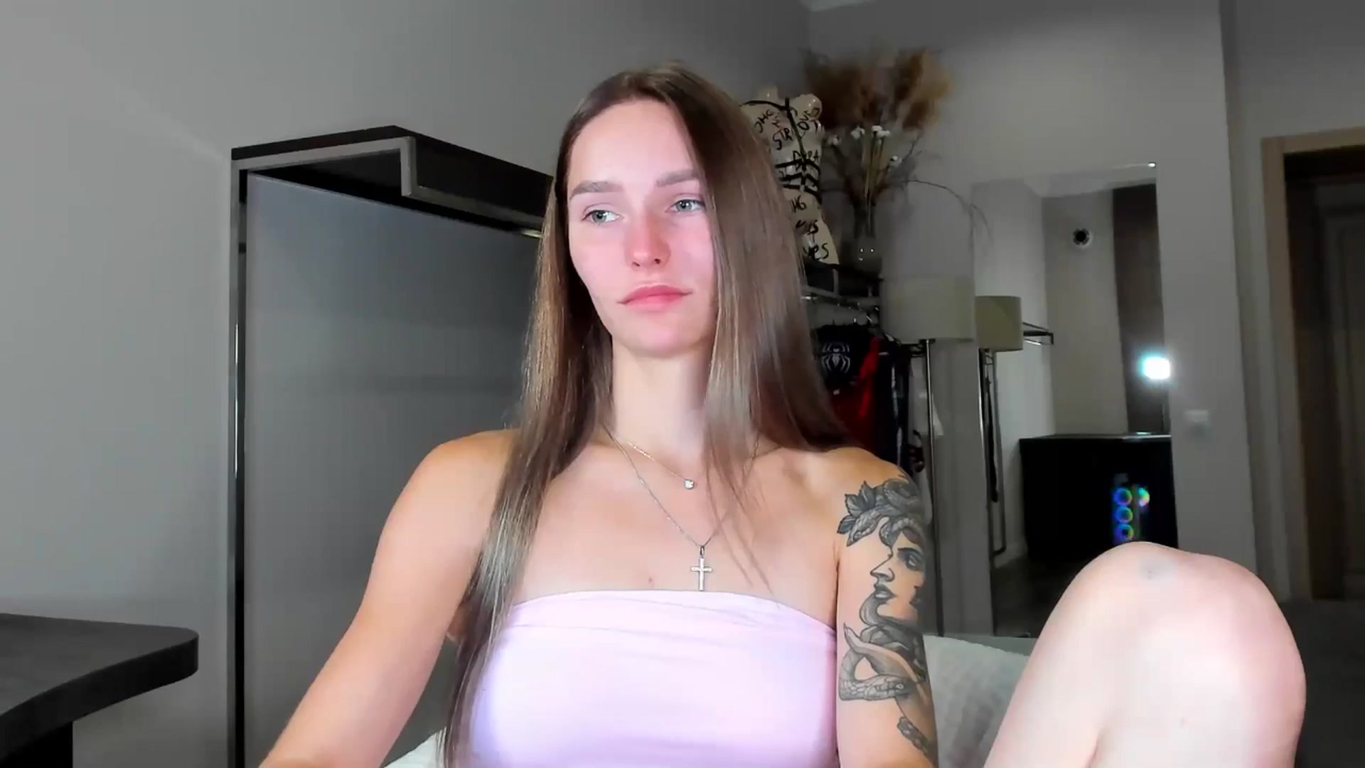 Gallery image thumbnail from Miliain's myfreecams stream on, 09/11/2025, 12:01 image 12 of 20