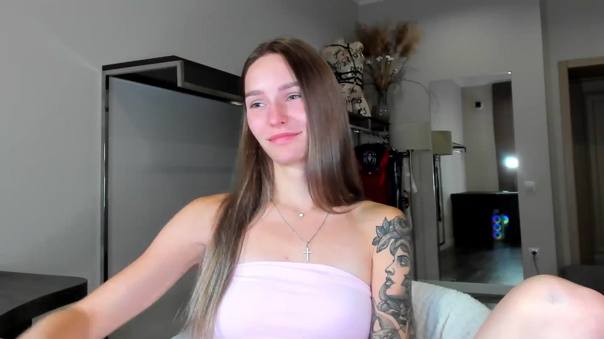 Gallery image thumbnail from Miliain's myfreecams stream on, 09/11/2025, 12:01 image 15 of 20