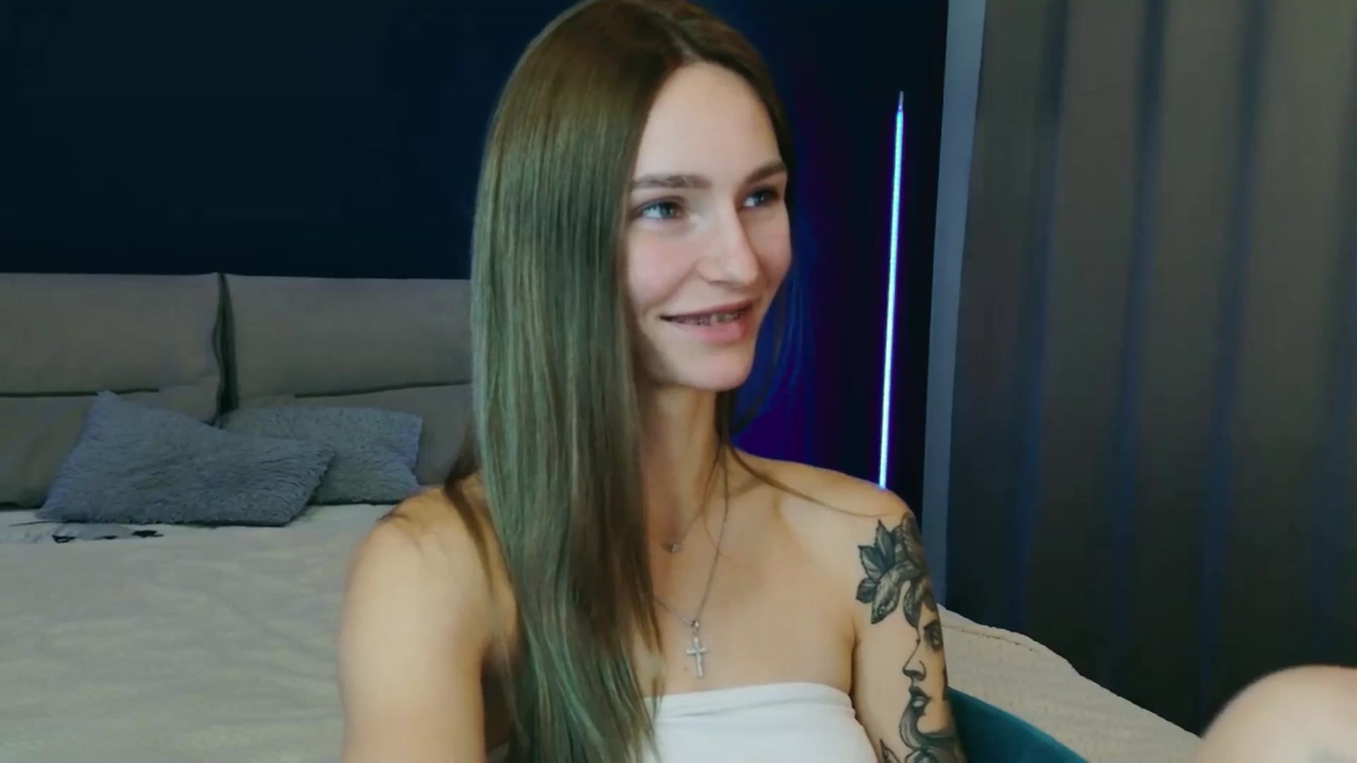 Gallery image thumbnail from Miliain's myfreecams stream on, 09/13/2025, 09:03 image 16 of 20