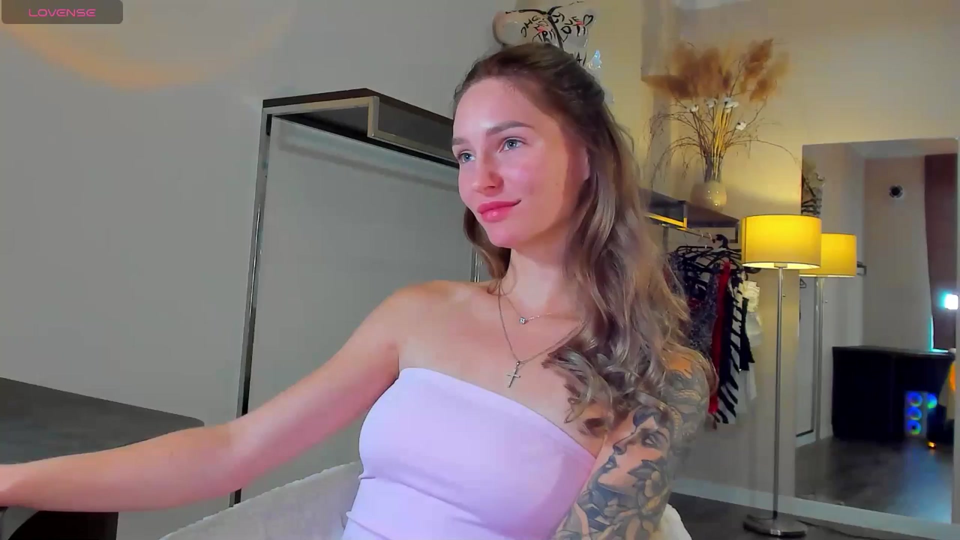 Gallery image thumbnail from Miliain's myfreecams stream on, 09/16/2025, 09:52 image 2 of 20