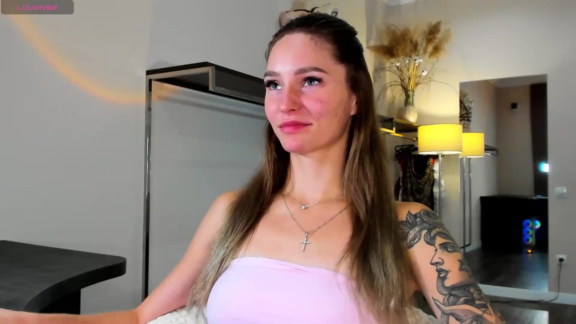 Gallery image thumbnail from Miliain's myfreecams stream on, 09/18/2025, 11:41 image 1 of 20