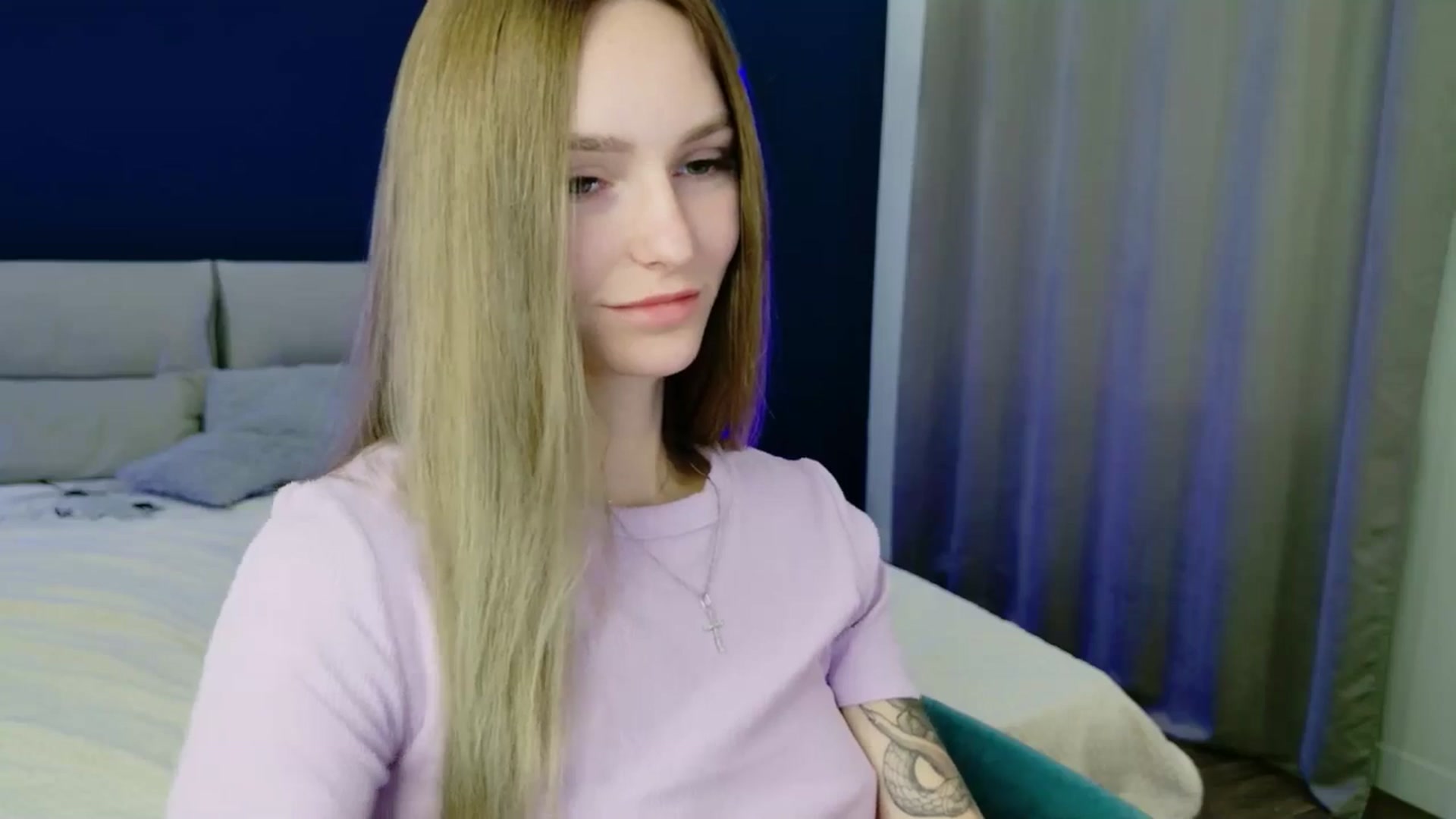 Gallery image thumbnail from Miliain's myfreecams stream on, 09/21/2025, 07:57 image 11 of 20