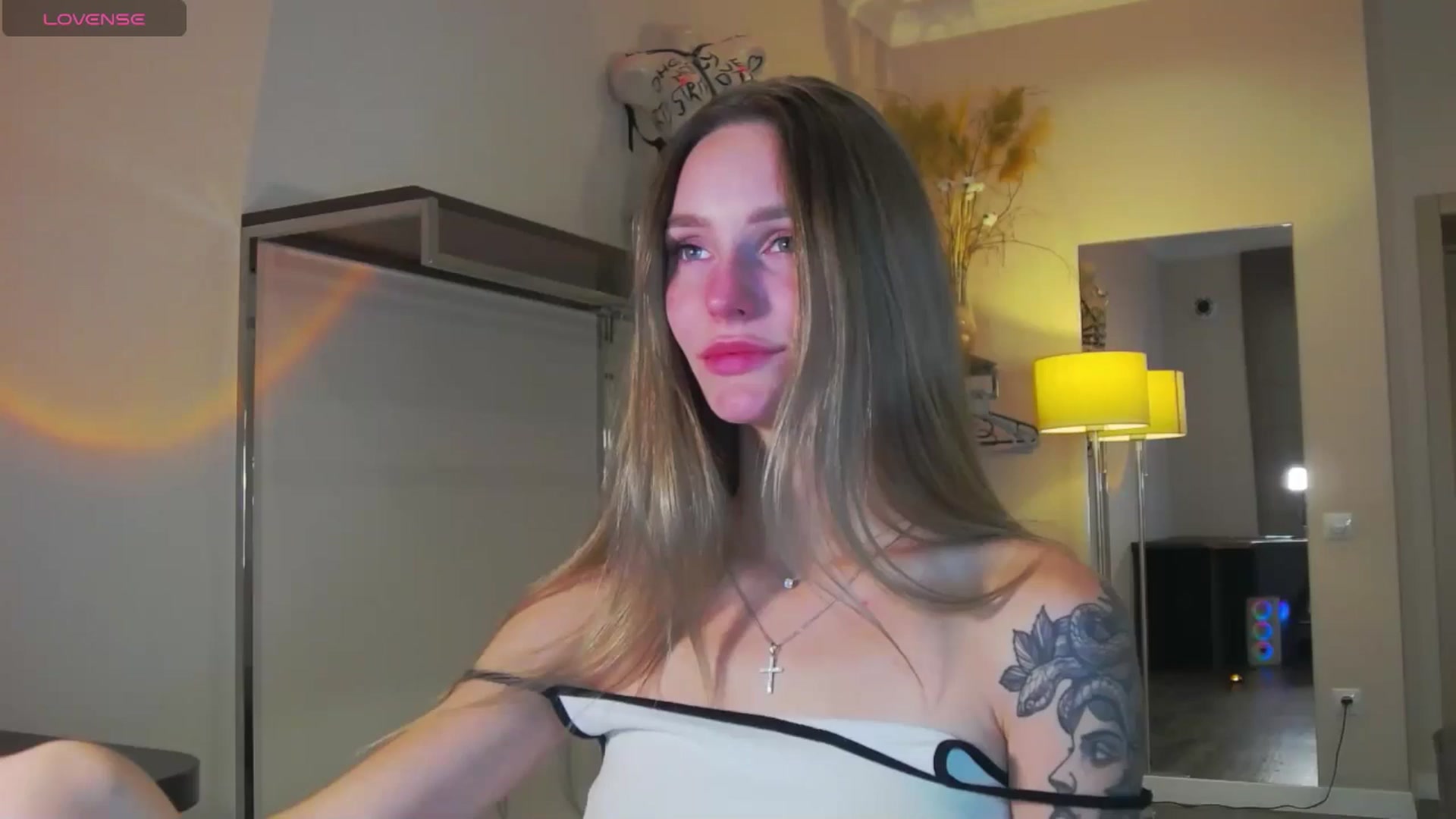 Gallery image thumbnail from Miliain's myfreecams stream on, 09/26/2025, 11:39 image 14 of 20