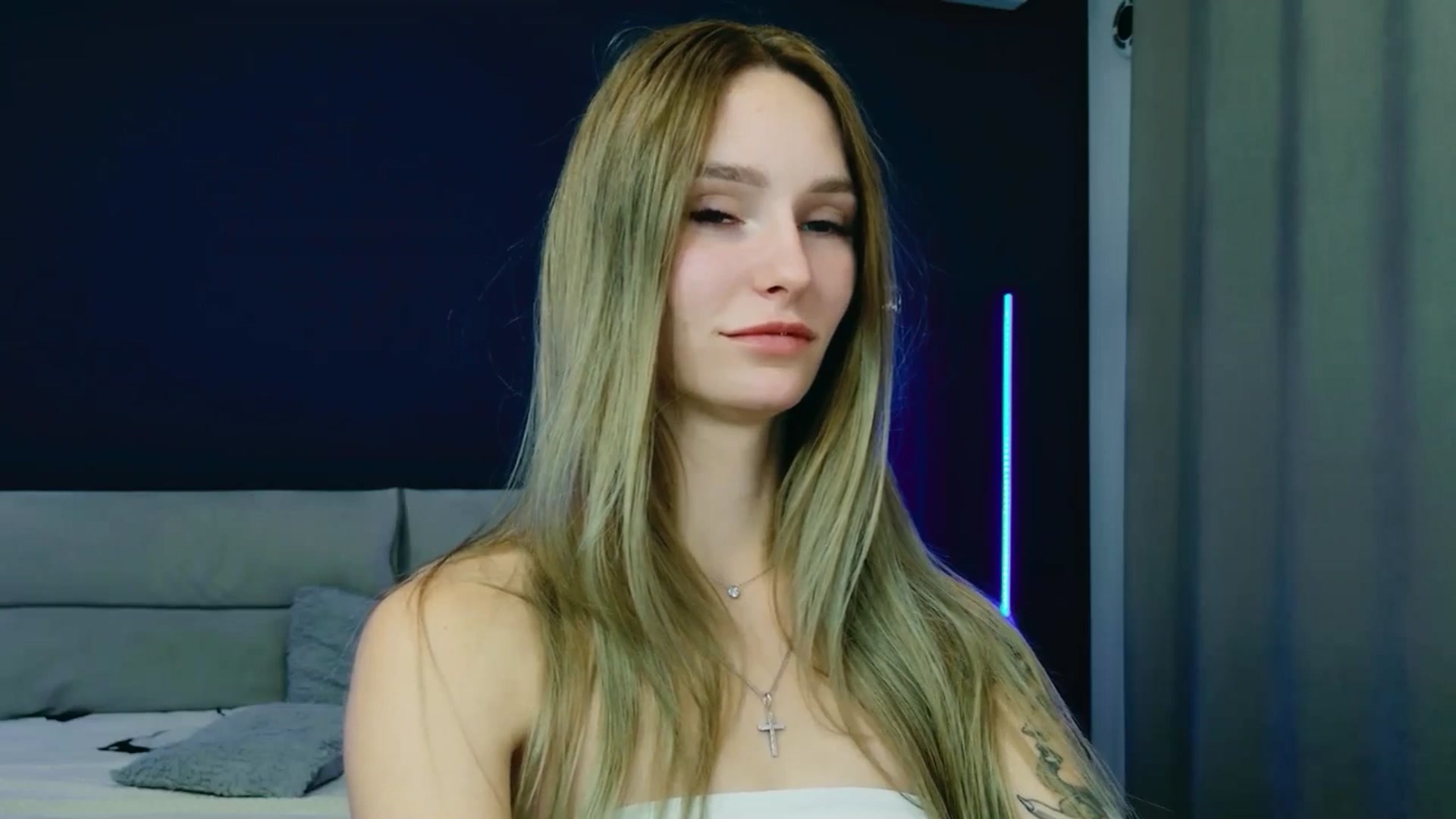 Gallery image thumbnail from Miliain's myfreecams stream on, 09/27/2025, 11:59 image 12 of 20