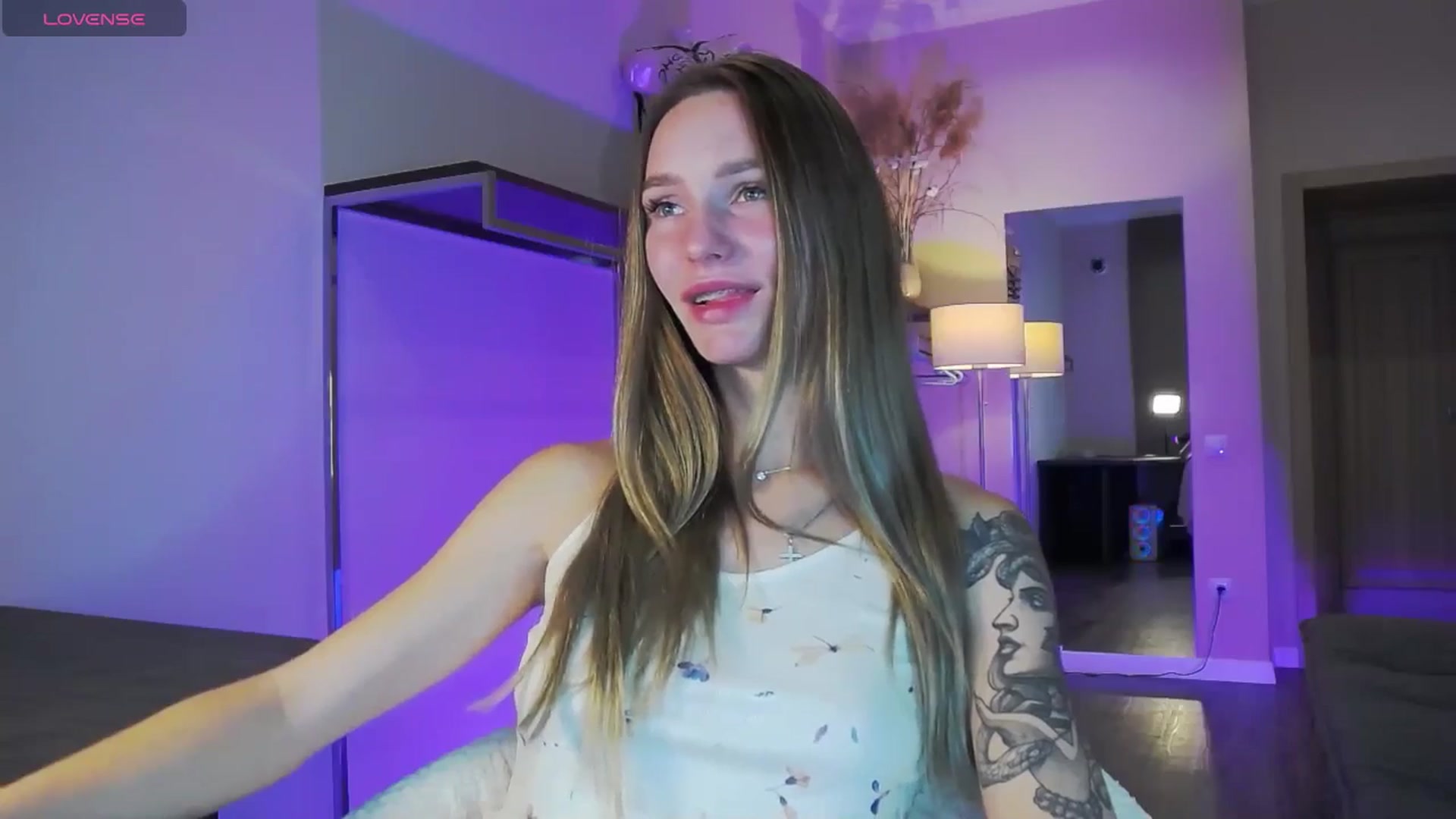 Gallery image thumbnail from Miliain's myfreecams stream on, 09/29/2025, 09:09 image 9 of 20