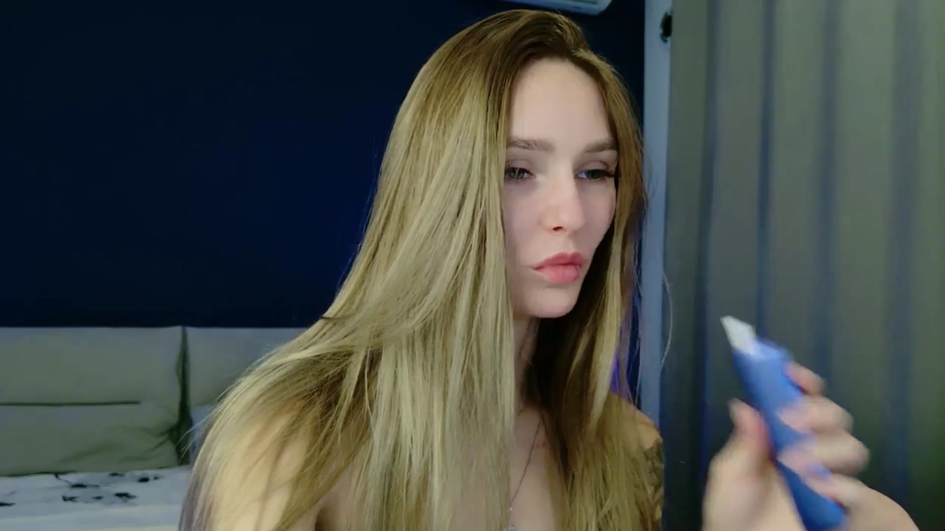 Gallery image thumbnail from Miliain's myfreecams stream on, 09/30/2025, 12:06 image 11 of 20