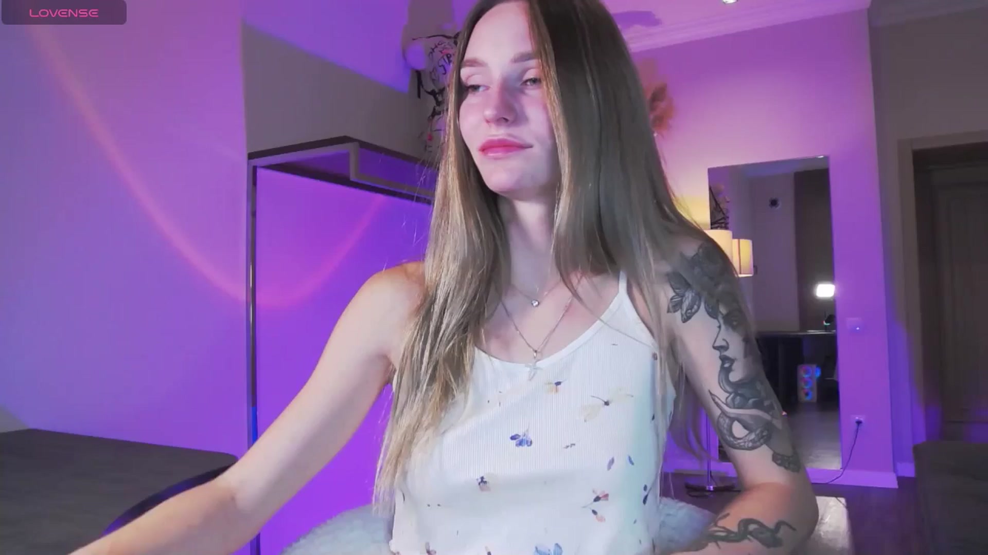 Gallery image thumbnail from Miliain's myfreecams stream on, 10/02/2025, 09:05 image 11 of 20