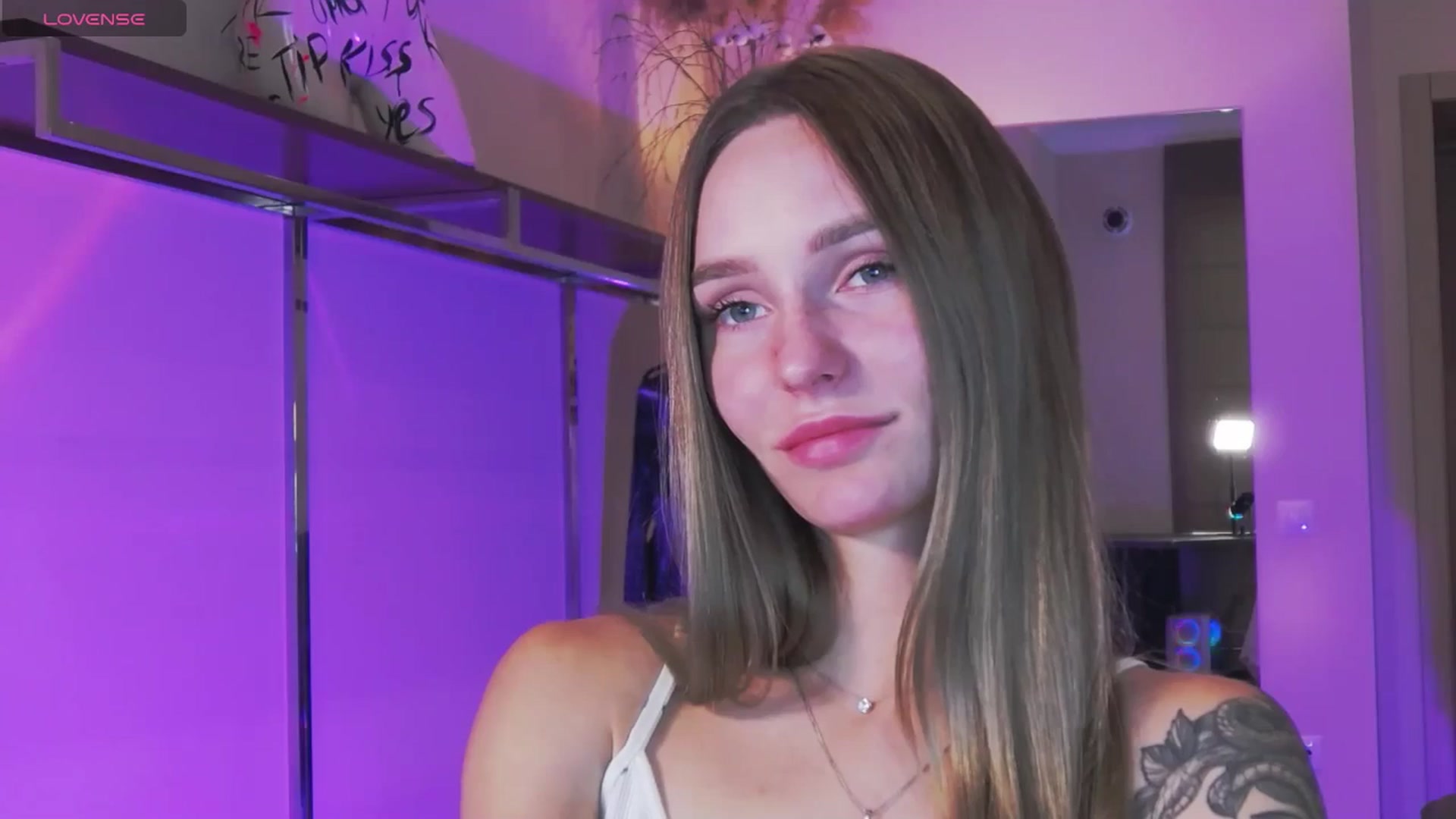 Gallery image thumbnail from Miliain's myfreecams stream on, 10/02/2025, 11:11 image 19 of 20