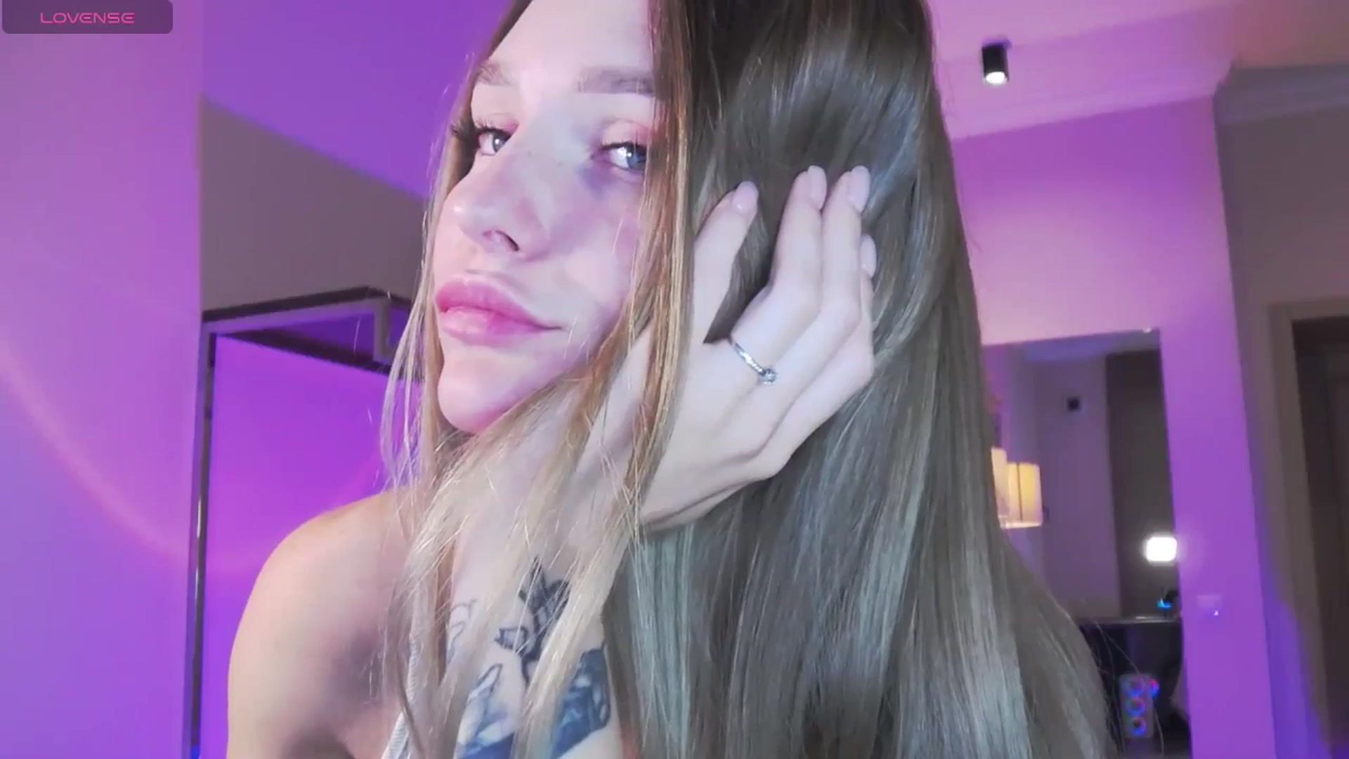Gallery image thumbnail from Miliain's myfreecams stream on, 10/02/2025, 11:11 image 9 of 20