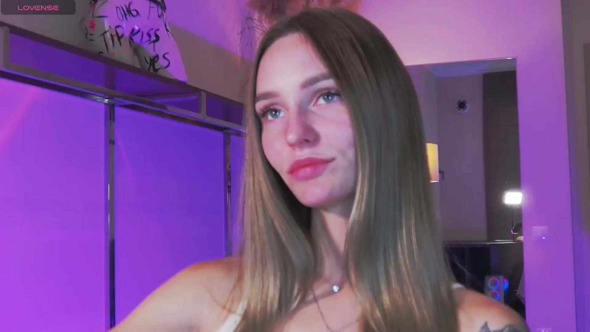 Gallery image thumbnail from Miliain's myfreecams stream on, 10/02/2025, 11:11 image 14 of 20