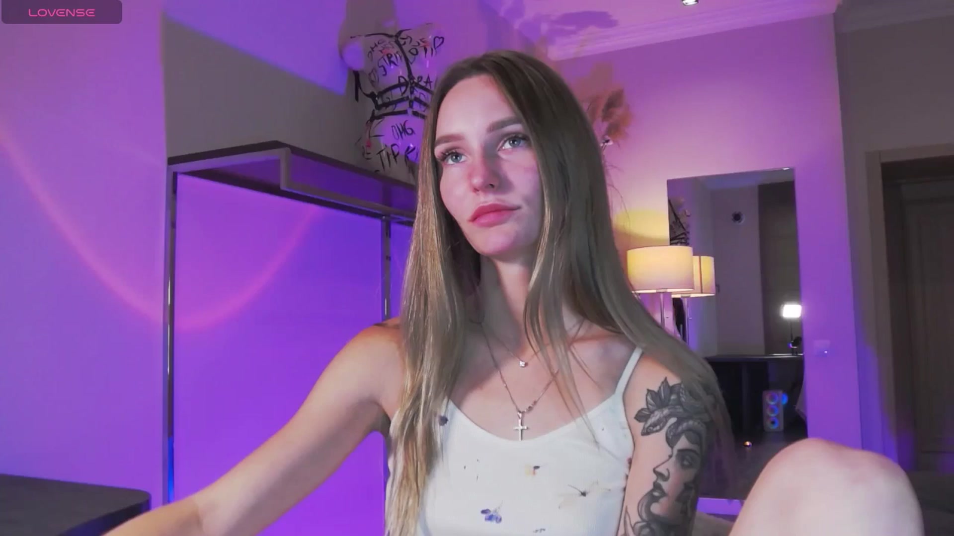 Gallery image thumbnail from Miliain's myfreecams stream on, 10/02/2025, 11:11 image 1 of 20