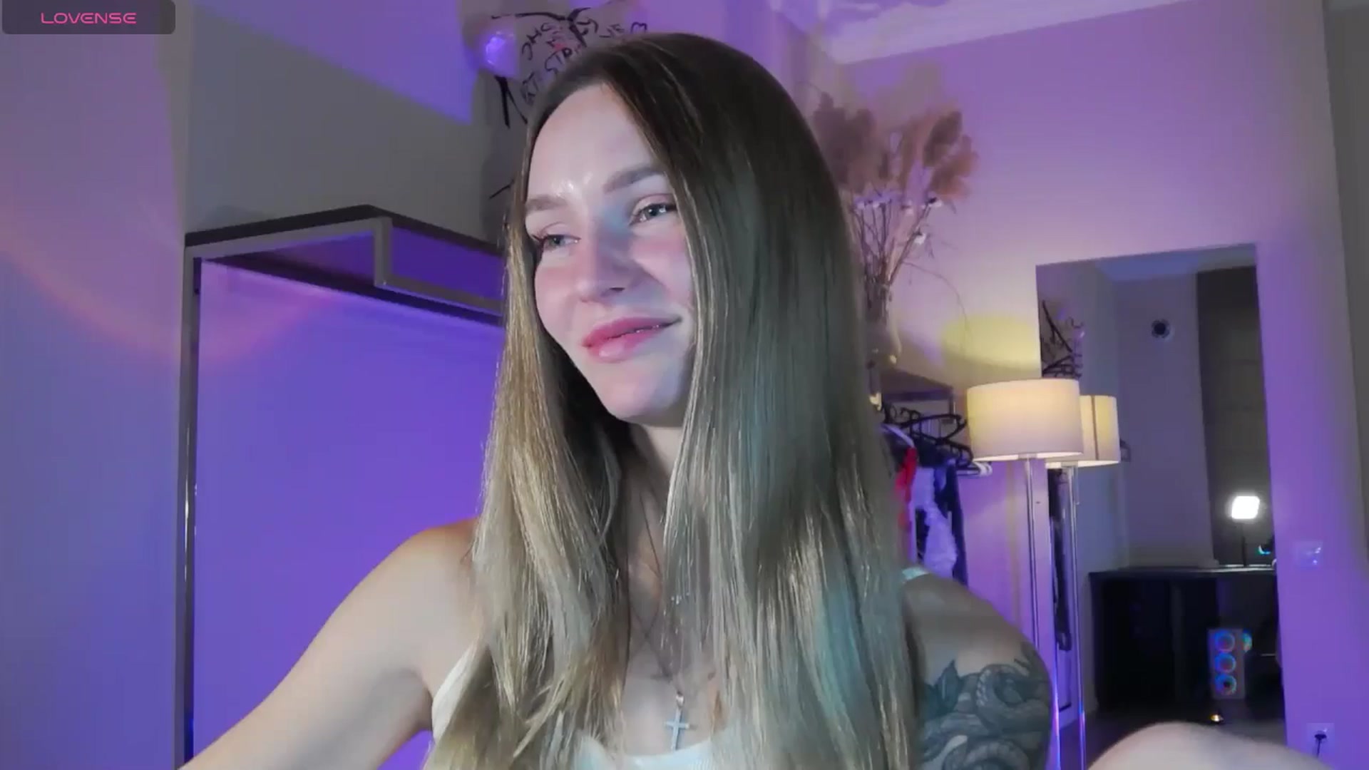 Gallery image thumbnail from Miliain's myfreecams stream on, 10/04/2025, 11:28 image 9 of 20