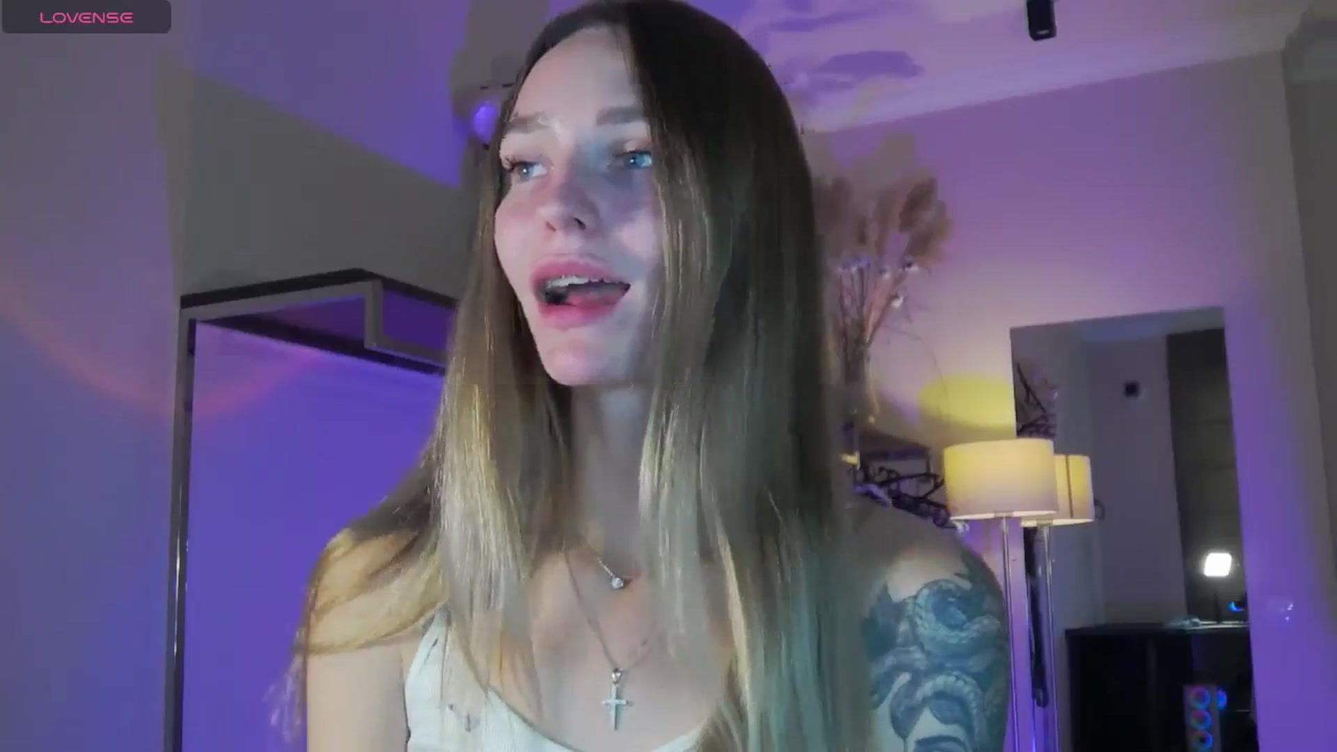 Gallery image thumbnail from Miliain's myfreecams stream on, 10/04/2025, 11:28 image 4 of 20