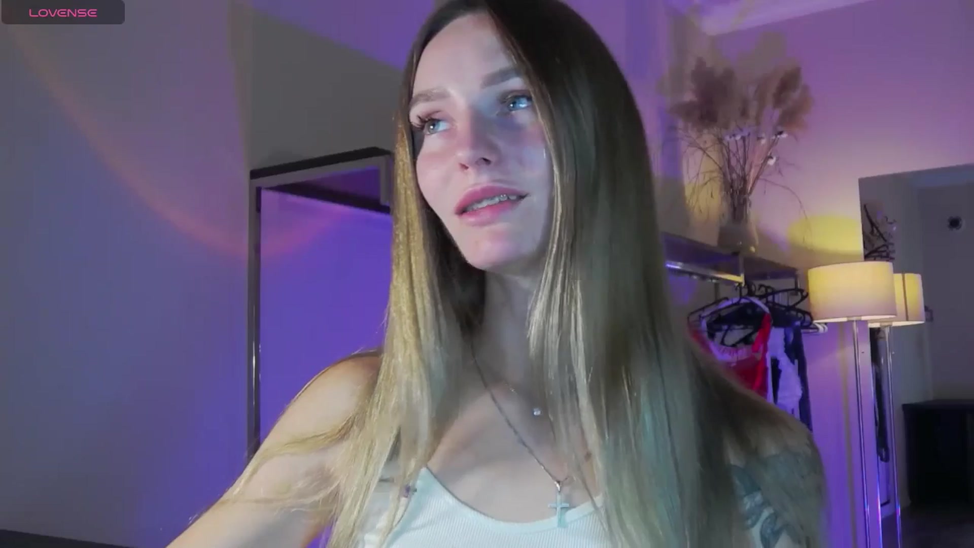 Gallery image thumbnail from Miliain's myfreecams stream on, 10/04/2025, 11:28 image 13 of 20