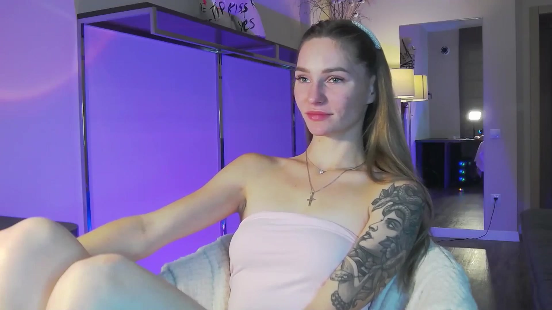 Gallery image thumbnail from Miliain's myfreecams stream on, 10/07/2025, 08:49 image 9 of 20