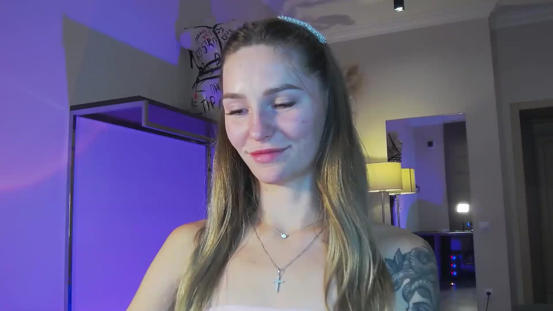 Gallery image thumbnail from Miliain's myfreecams stream on, 10/07/2025, 12:04 image 3 of 20