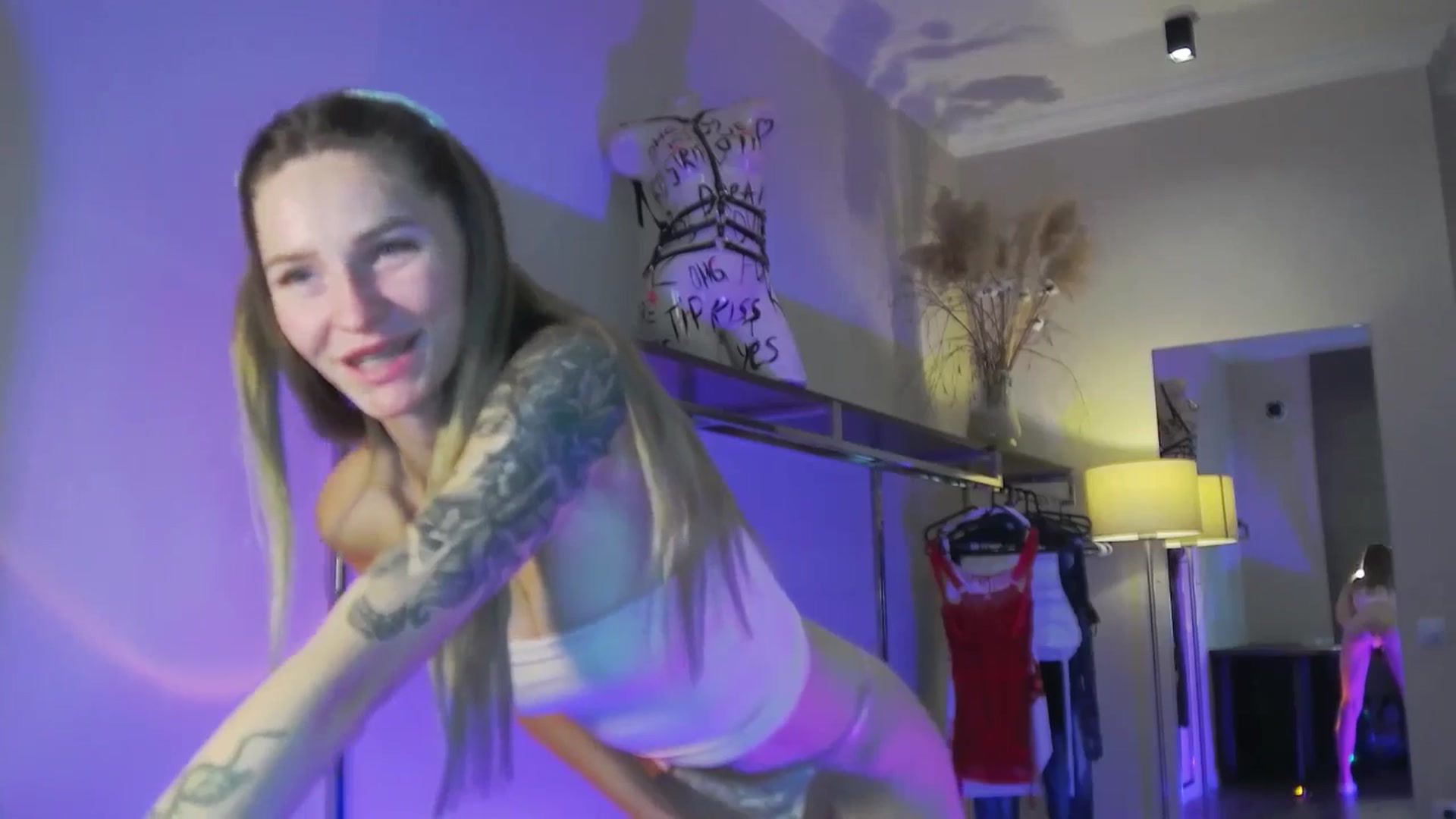 Gallery image thumbnail from Miliain's myfreecams stream on, 10/07/2025, 12:04 image 10 of 20