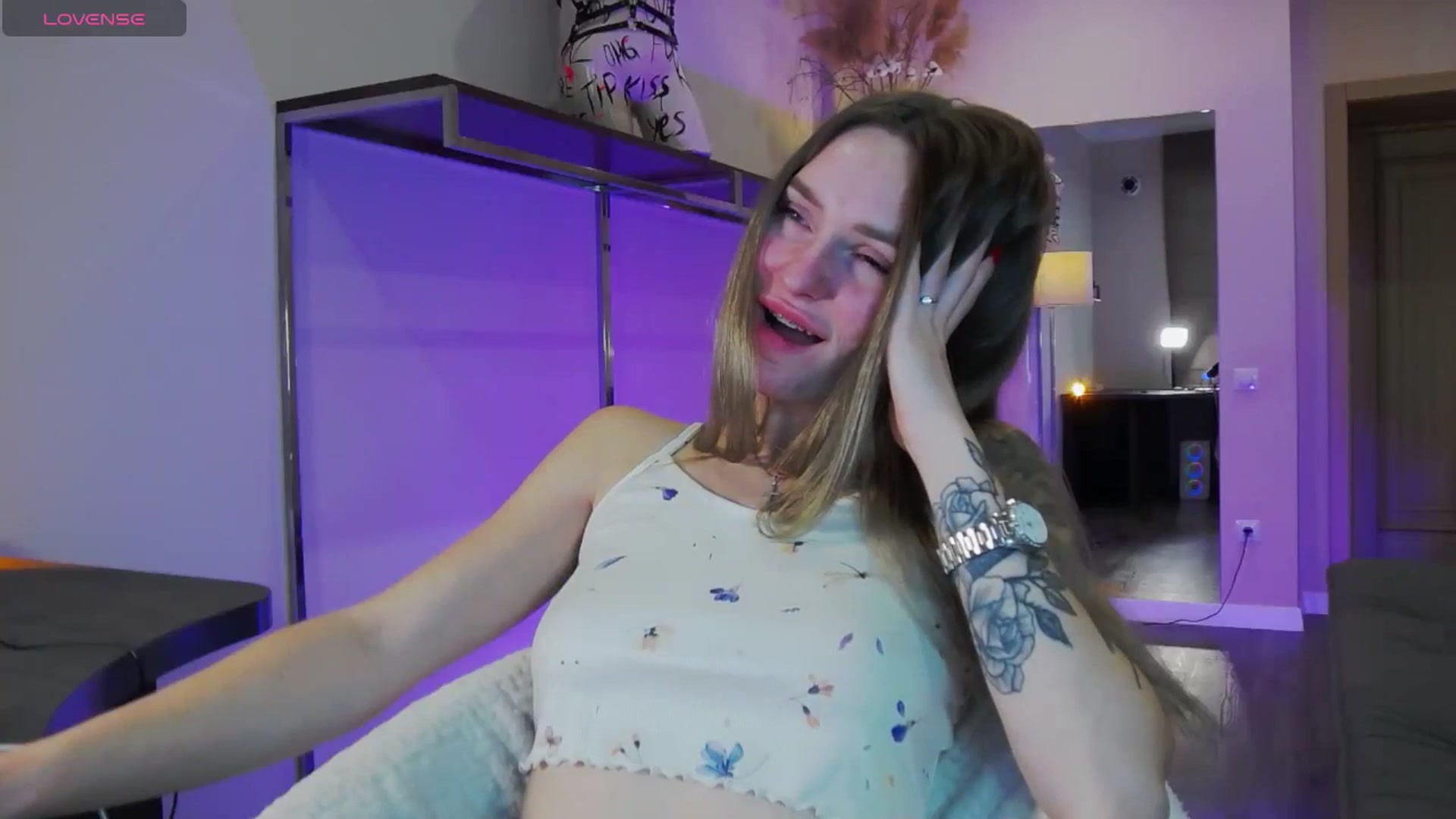 Gallery image thumbnail from Miliain's myfreecams stream on, 10/16/2025, 10:43 image 9 of 20