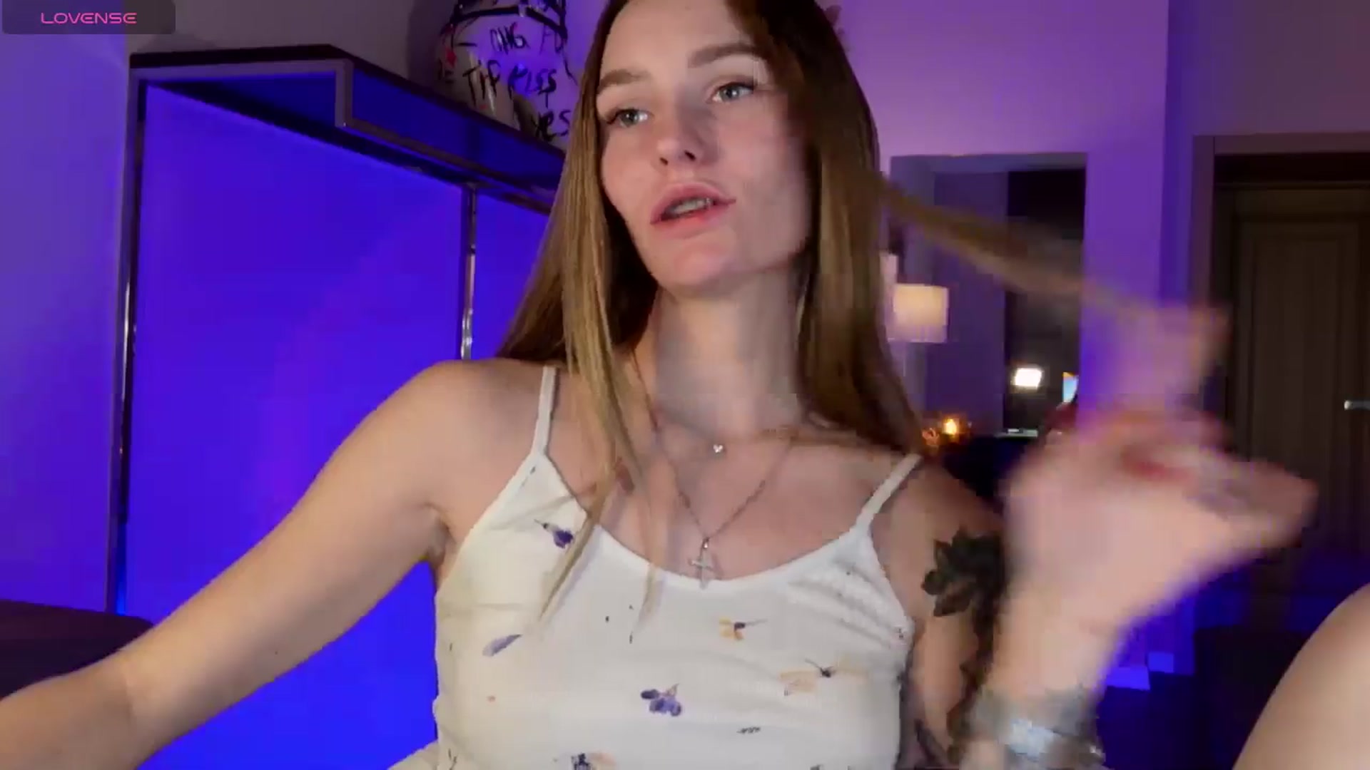 Gallery image thumbnail from Miliain's myfreecams stream on, 10/17/2025, 11:56 image 13 of 20