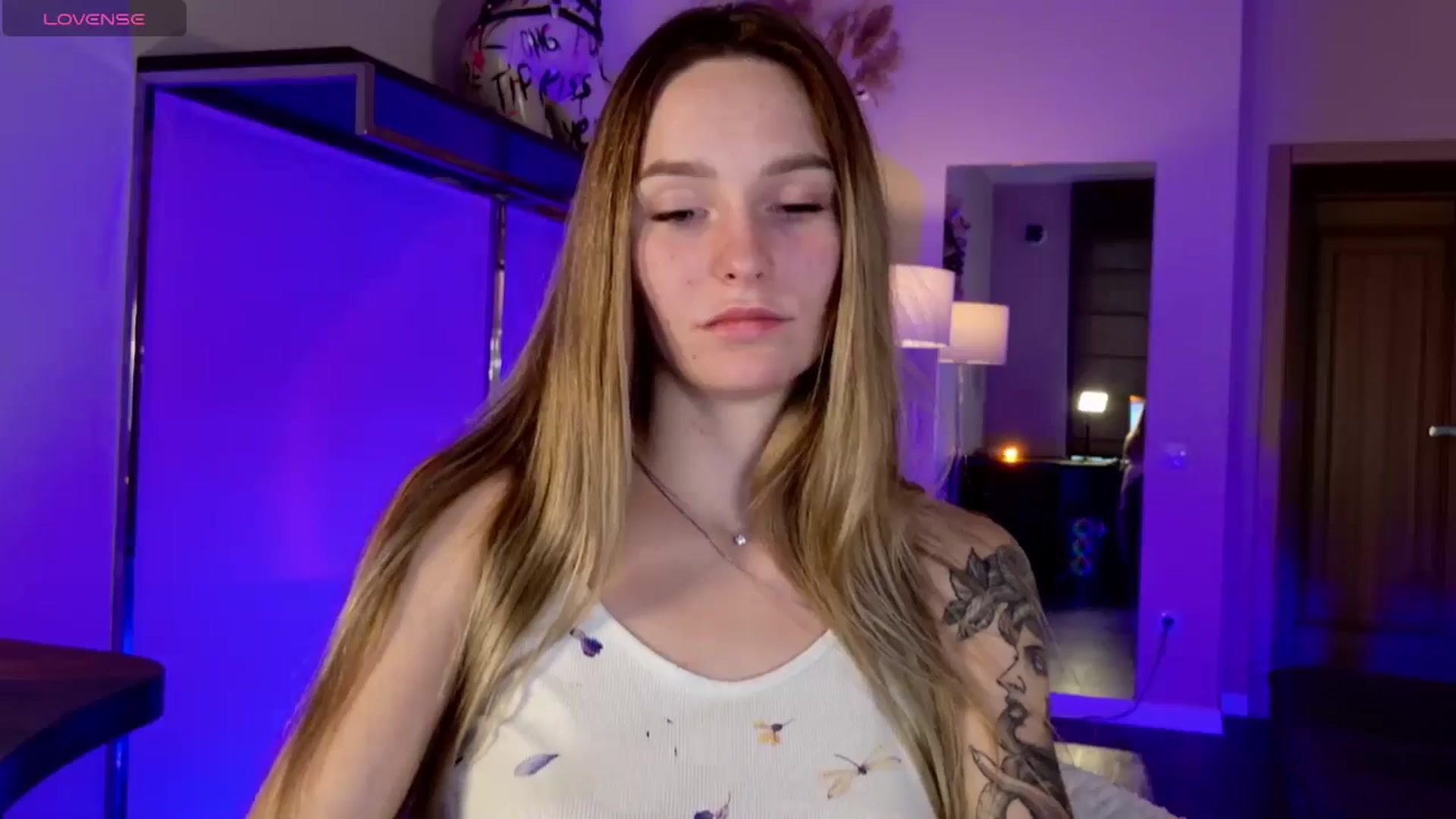 Gallery image thumbnail from Miliain's myfreecams stream on, 10/17/2025, 11:56 image 11 of 20