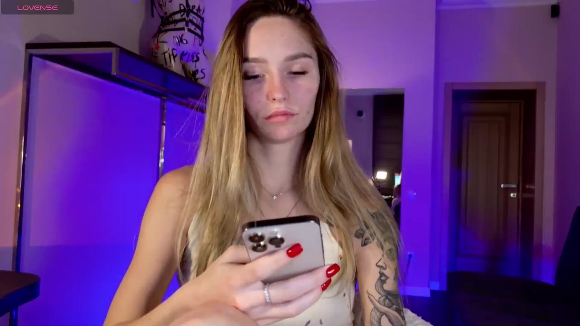 Gallery image thumbnail from Miliain's myfreecams stream on, 10/17/2025, 11:56 image 2 of 20