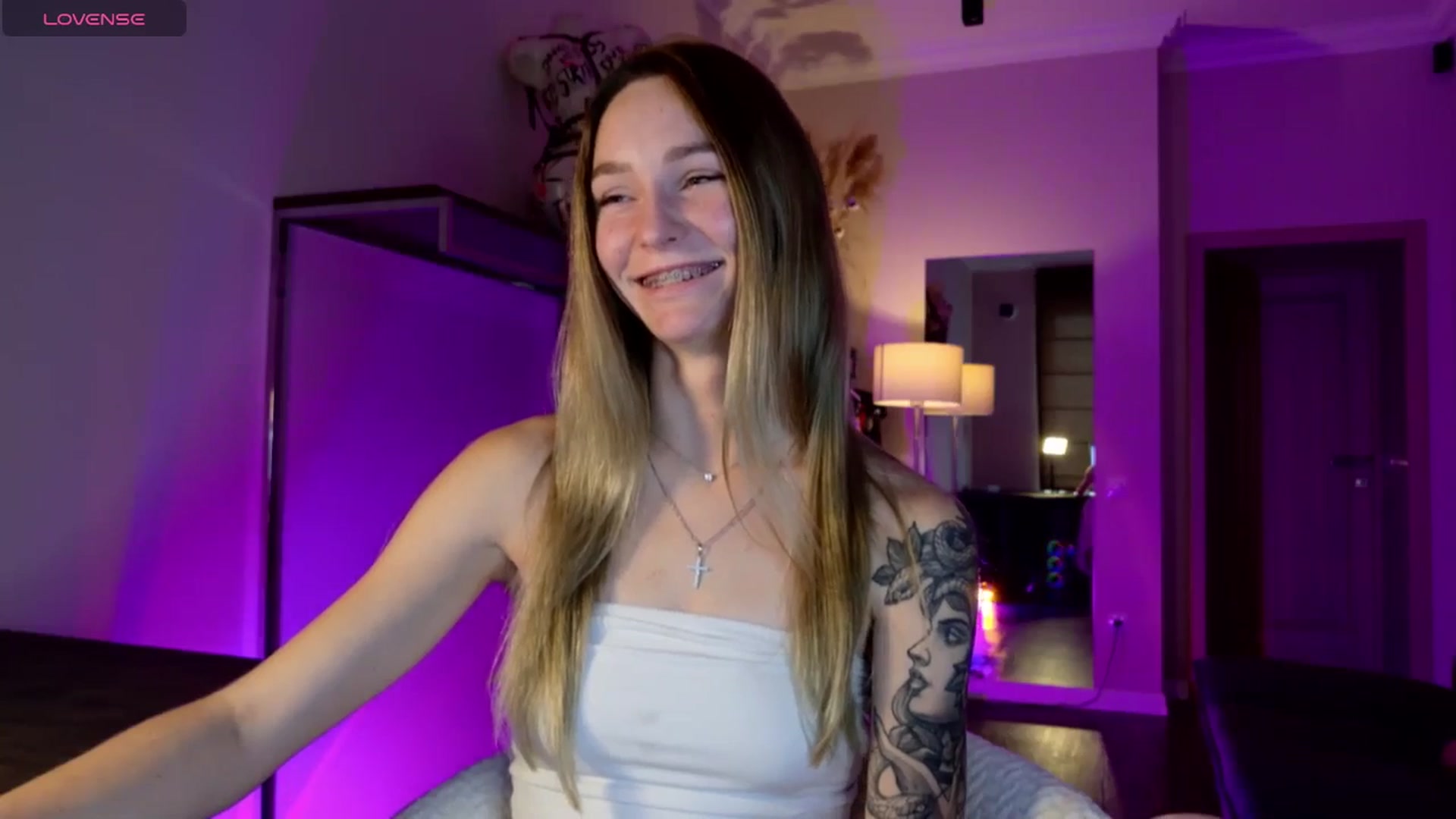Gallery image thumbnail from Miliain's myfreecams stream on, 10/18/2025, 11:57 image 4 of 20