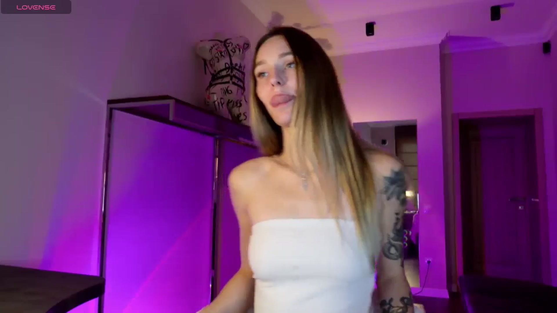 Gallery image thumbnail from Miliain's myfreecams stream on, 10/18/2025, 11:57 image 10 of 20