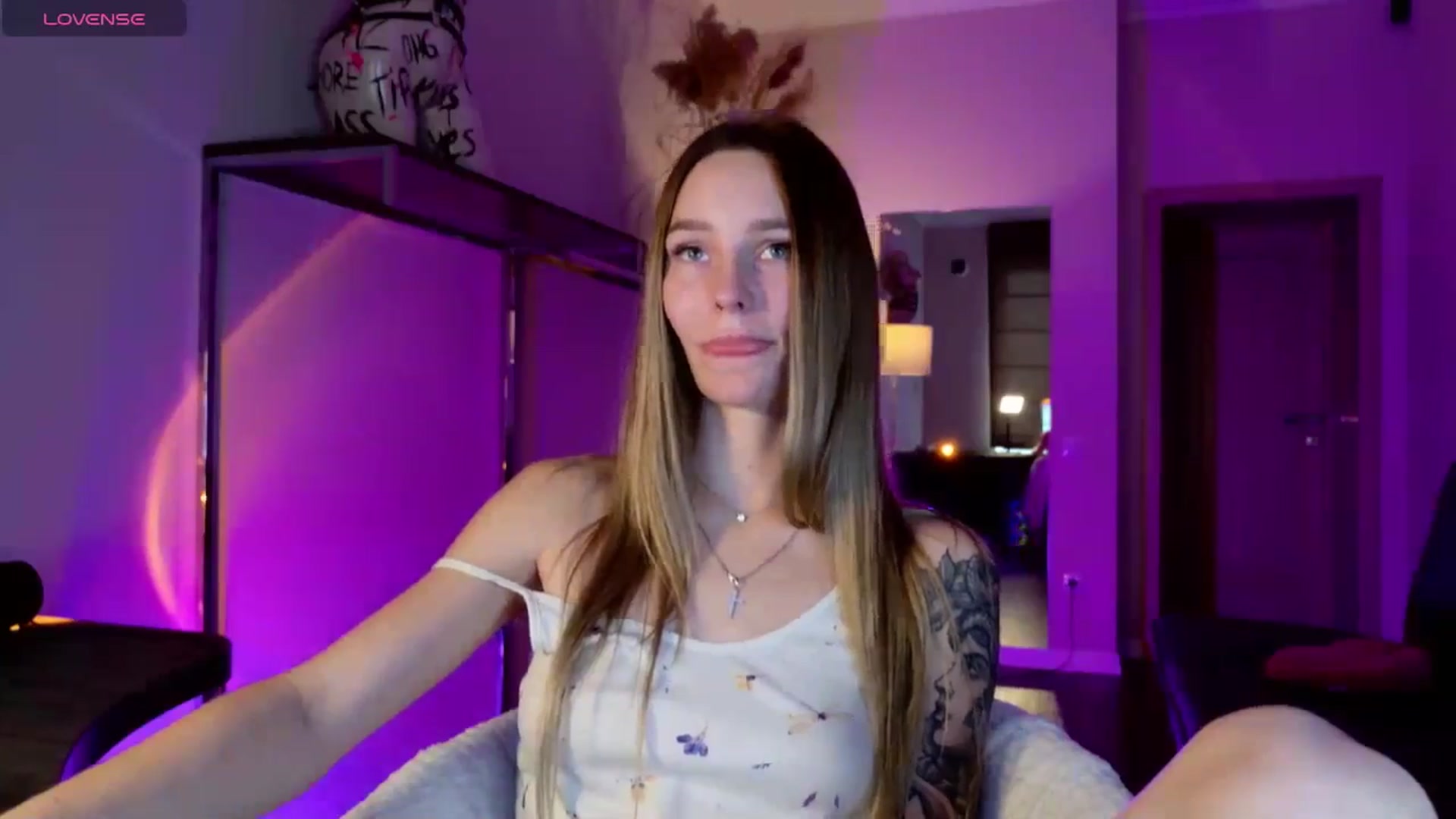Gallery image thumbnail from Miliain's myfreecams stream on, 10/20/2025, 10:56 image 10 of 20