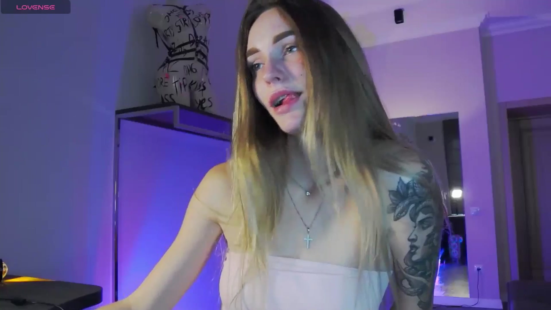 Gallery image thumbnail from Miliain's myfreecams stream on, 10/23/2025, 10:52 image 11 of 20
