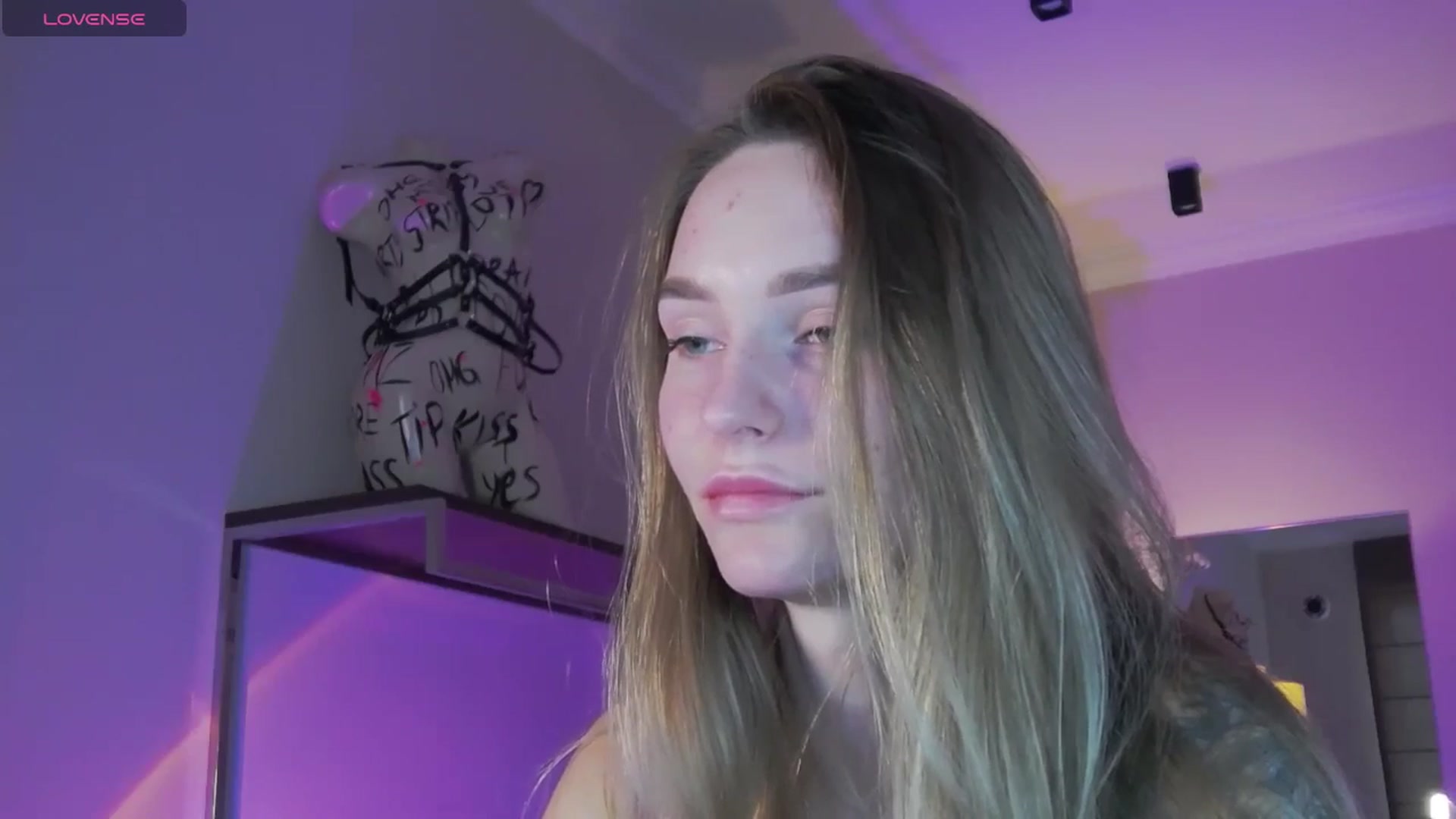 Gallery image thumbnail from Miliain's myfreecams stream on, 10/30/2025, 11:13 image 6 of 20