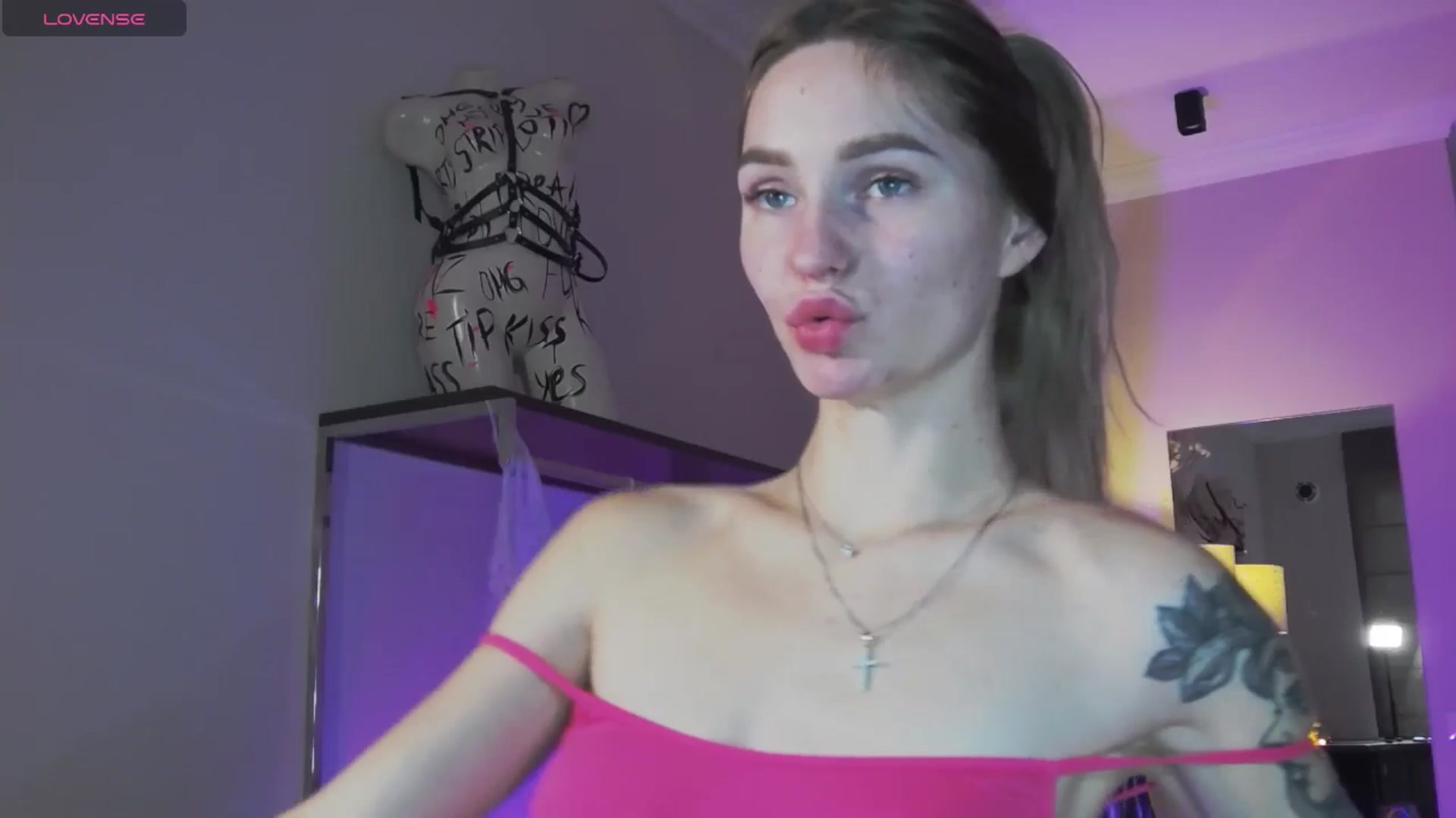 Gallery image thumbnail from Miliain's myfreecams stream on, 11/02/2025, 11:35 image 14 of 20
