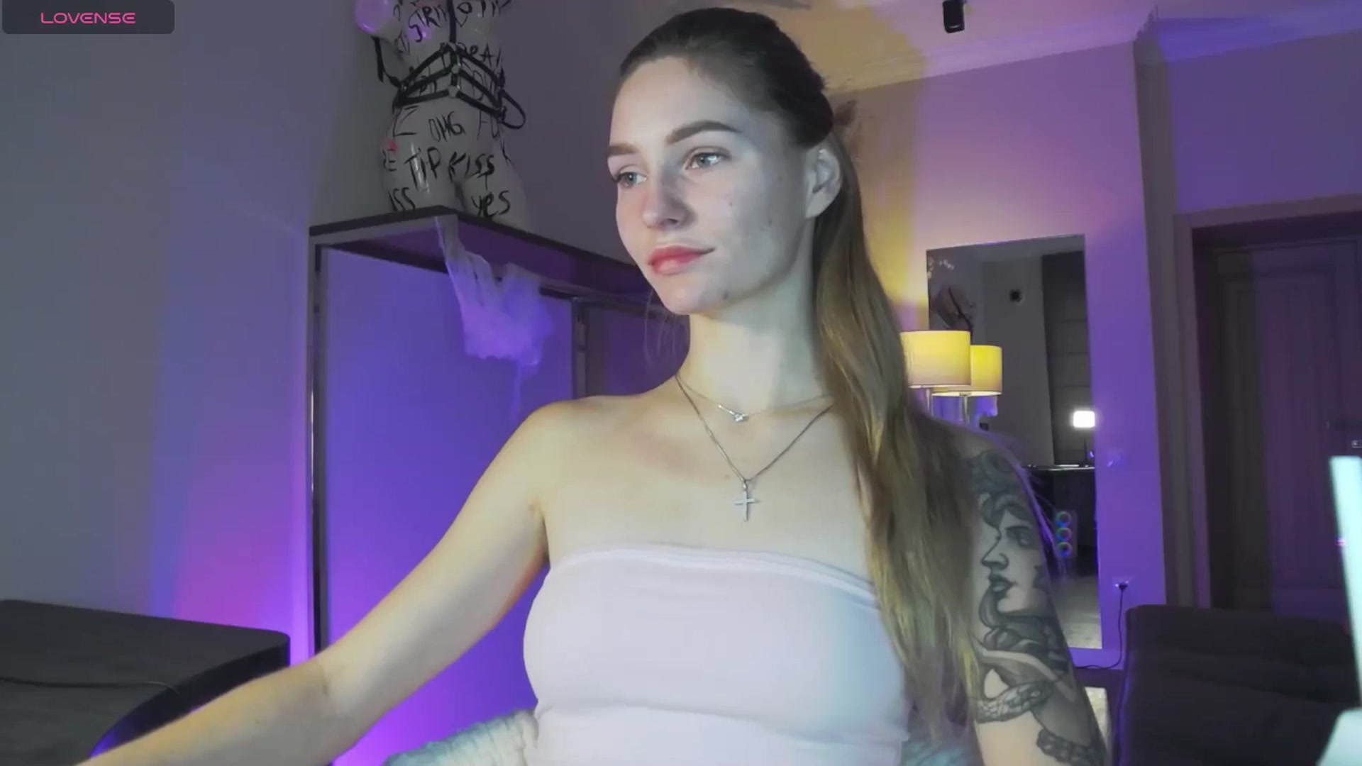 Gallery image thumbnail from Miliain's myfreecams stream on, 11/03/2025, 09:46 image 4 of 20