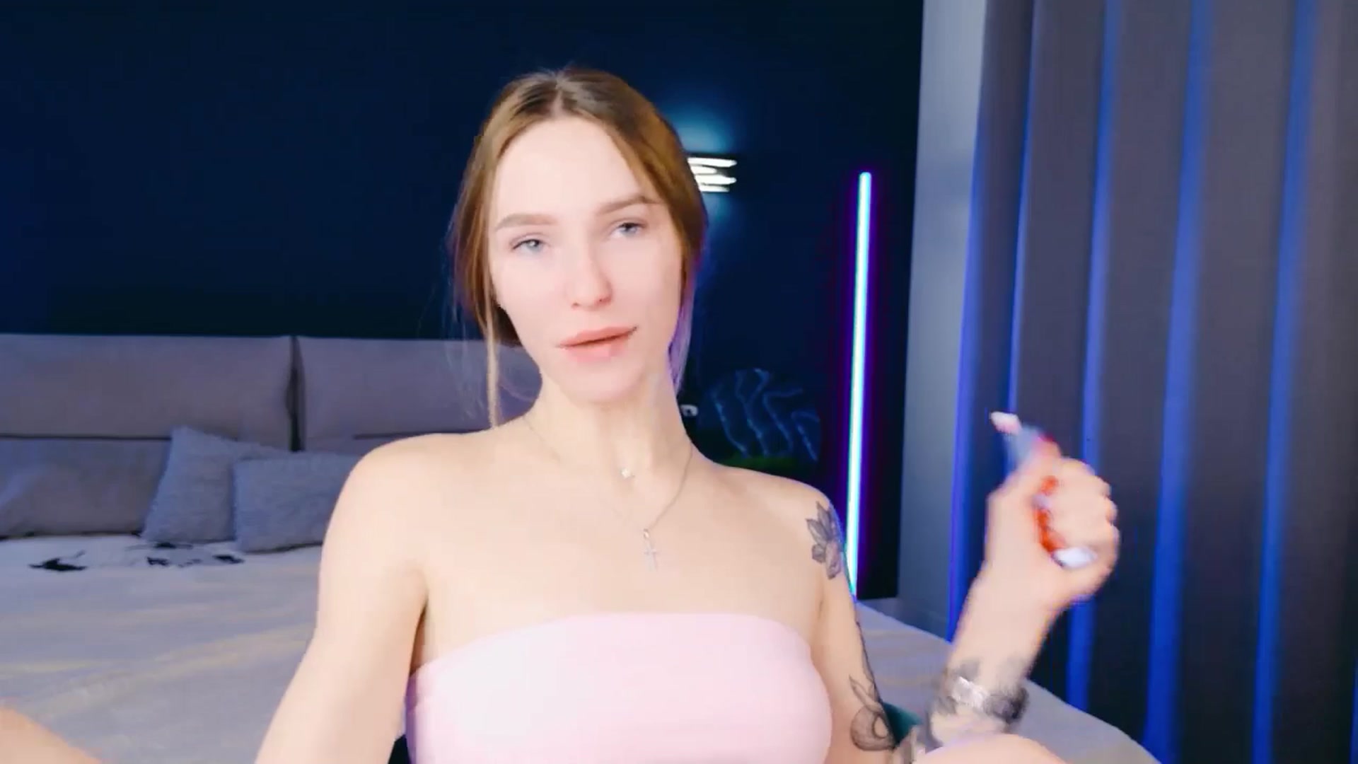 Gallery image thumbnail from Miliain's myfreecams stream on, 11/09/2025, 12:58 image 17 of 20
