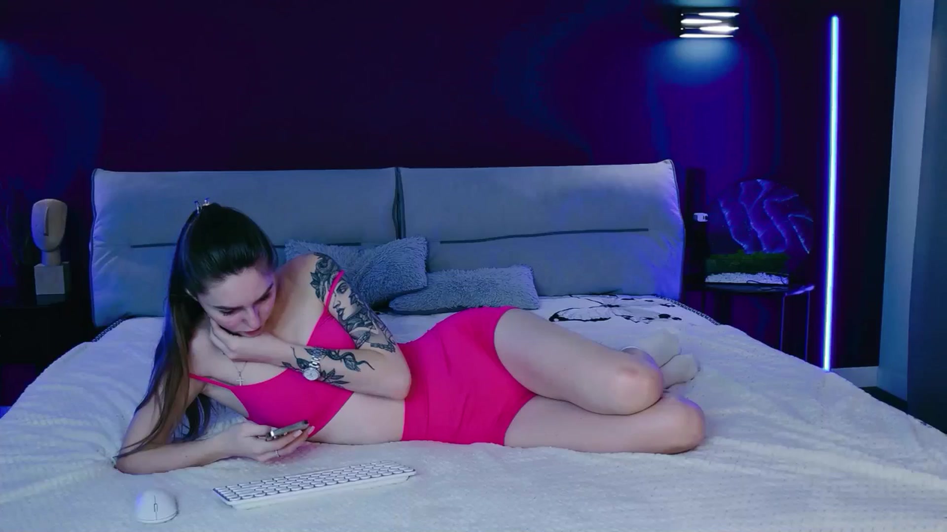 Gallery image thumbnail from Miliain's myfreecams stream on, 11/14/2025, 09:34 image 16 of 20