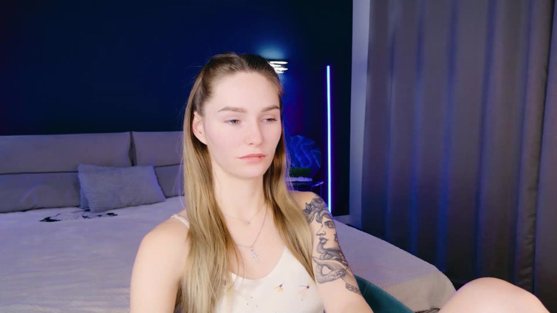 Gallery image thumbnail from Miliain's myfreecams stream on, 11/16/2025, 12:08 image 1 of 20