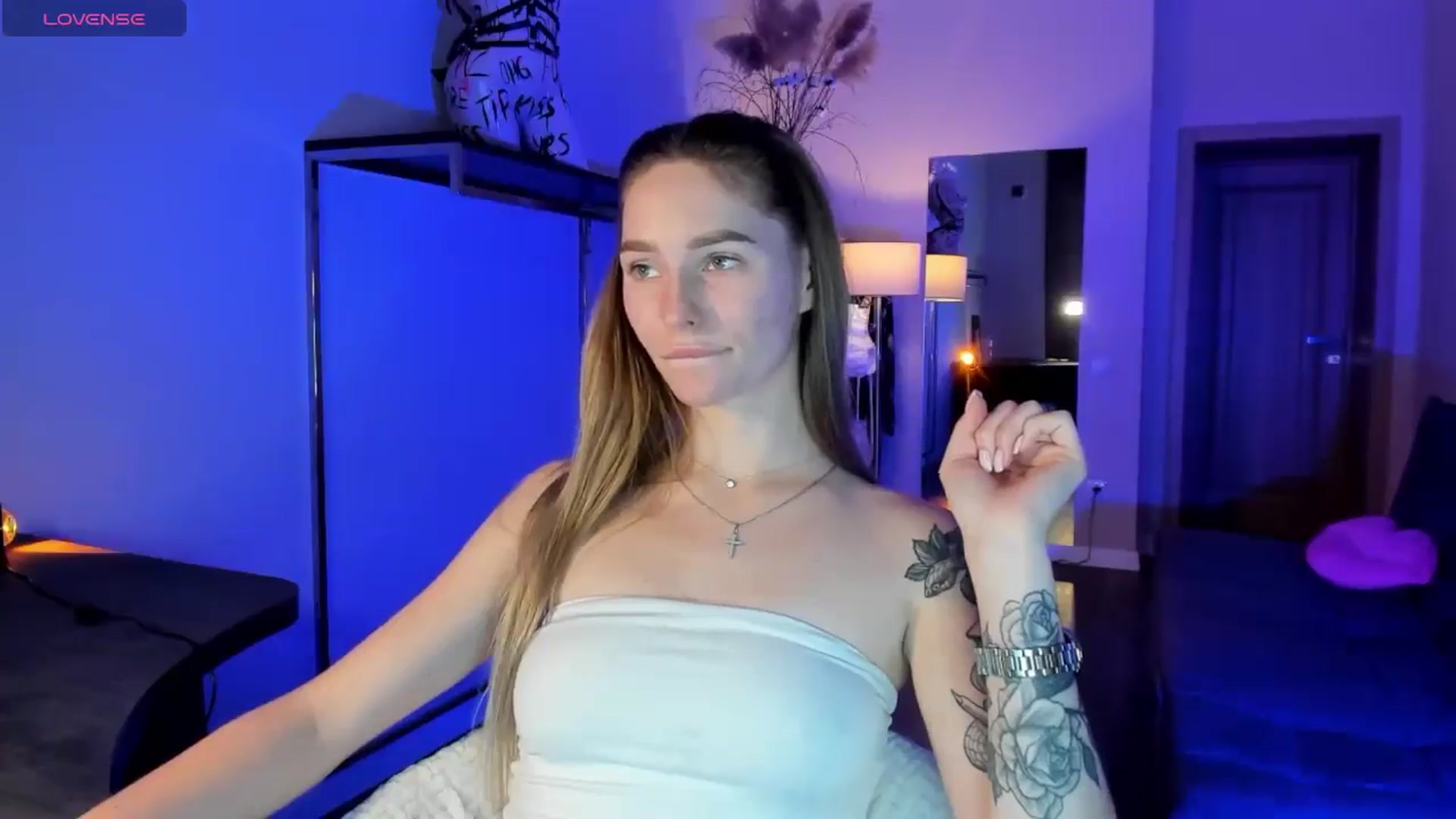 Gallery image thumbnail from Miliain's myfreecams stream on, 11/20/2025, 09:48 image 17 of 20