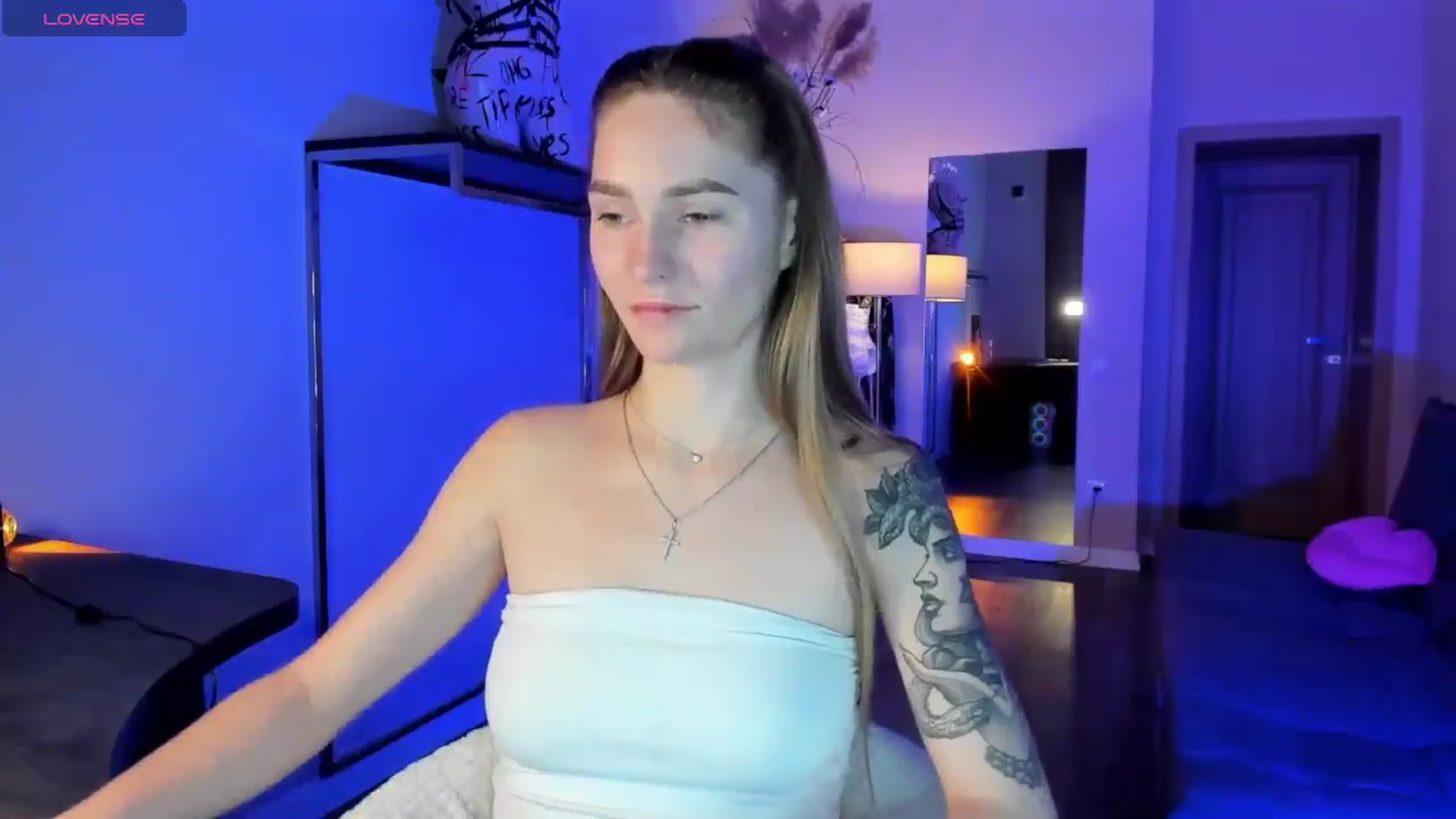 Gallery image thumbnail from Miliain's myfreecams stream on, 11/20/2025, 09:48 image 10 of 20