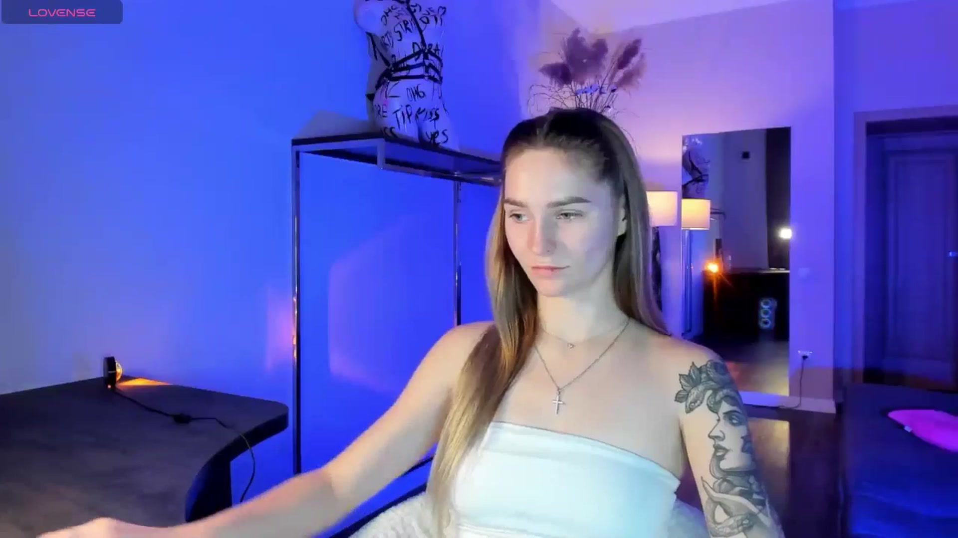 Gallery image thumbnail from Miliain's myfreecams stream on, 11/20/2025, 13:00 image 11 of 20