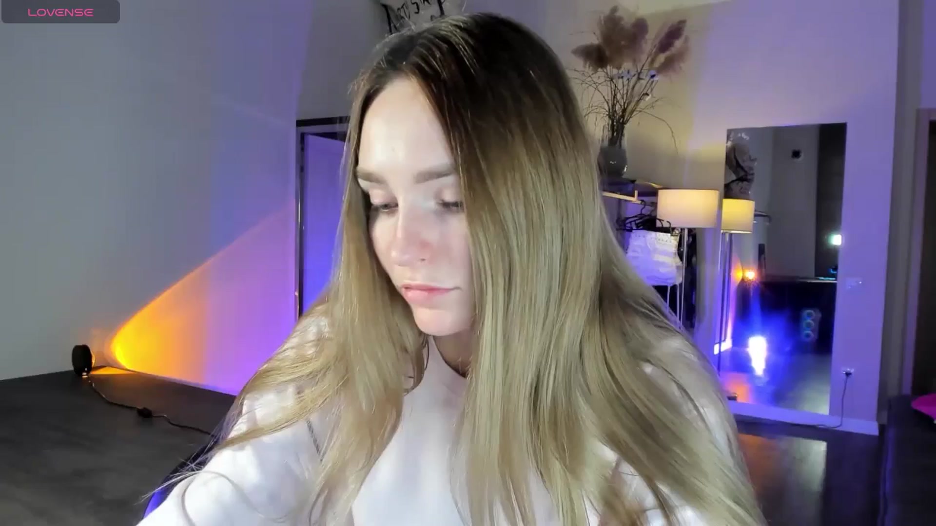 Gallery image thumbnail from Miliain's myfreecams stream on, 11/22/2025, 13:04 image 15 of 20