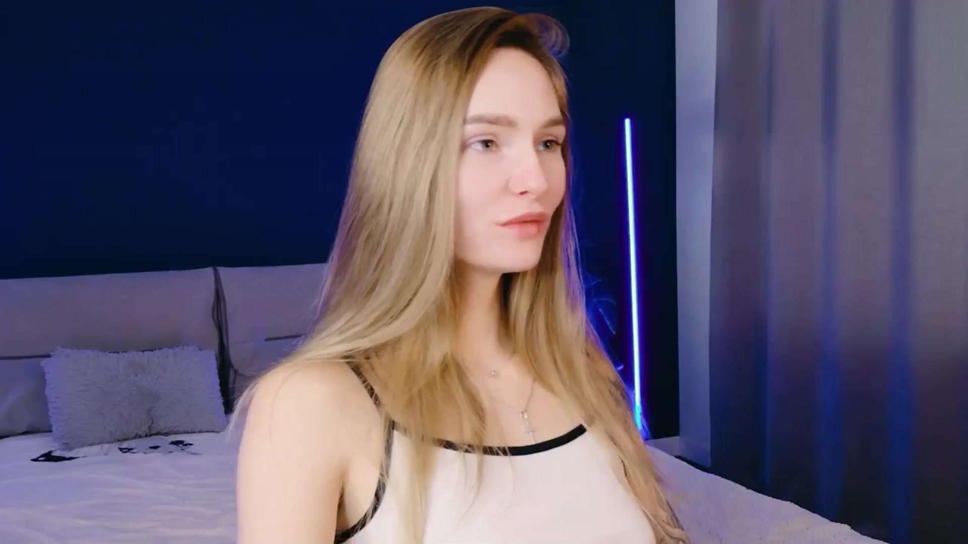 Gallery image thumbnail from Miliain's myfreecams stream on, 11/23/2025, 11:58 image 1 of 20