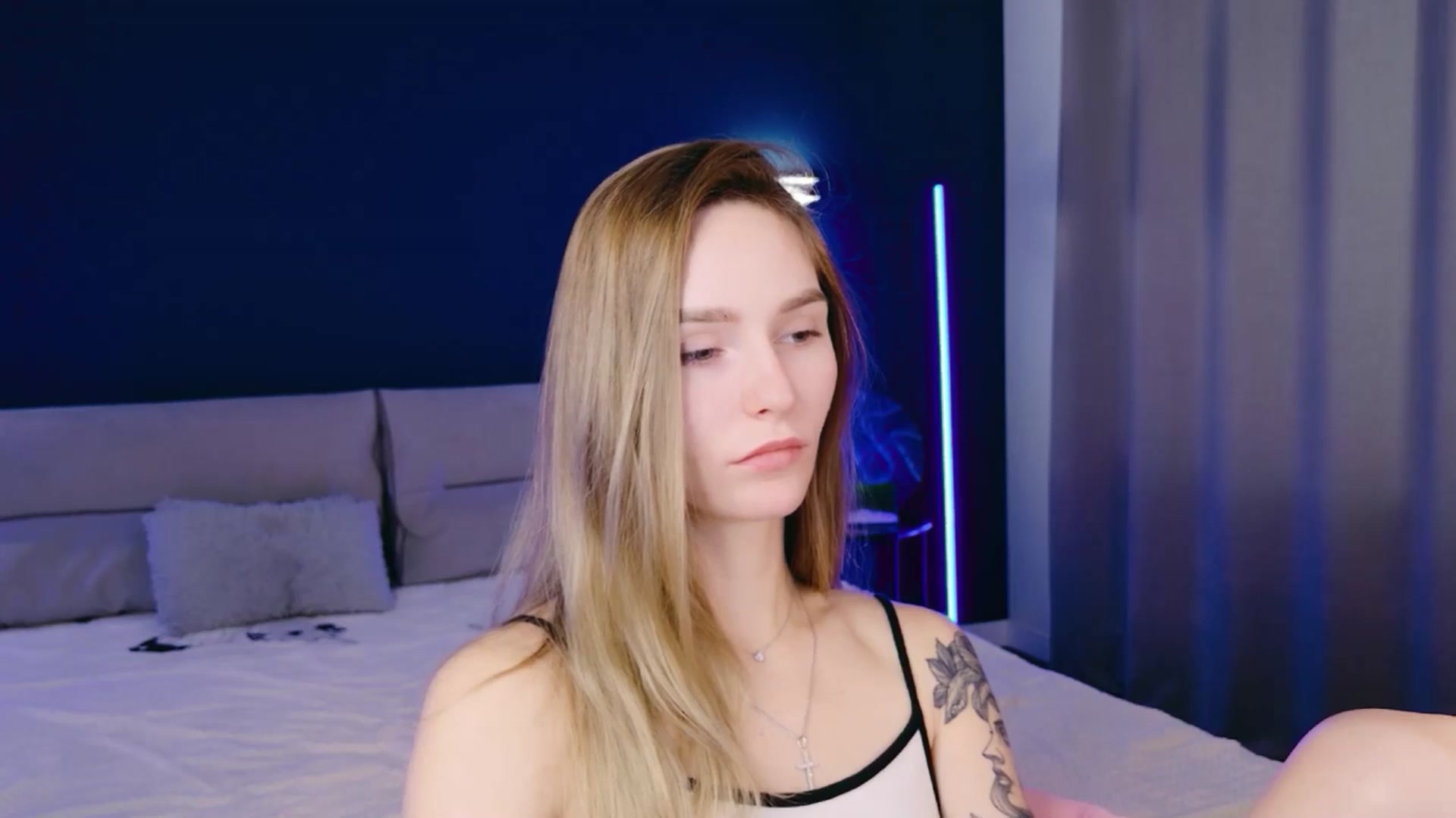 Gallery image thumbnail from Miliain's myfreecams stream on, 11/23/2025, 11:58 image 6 of 20