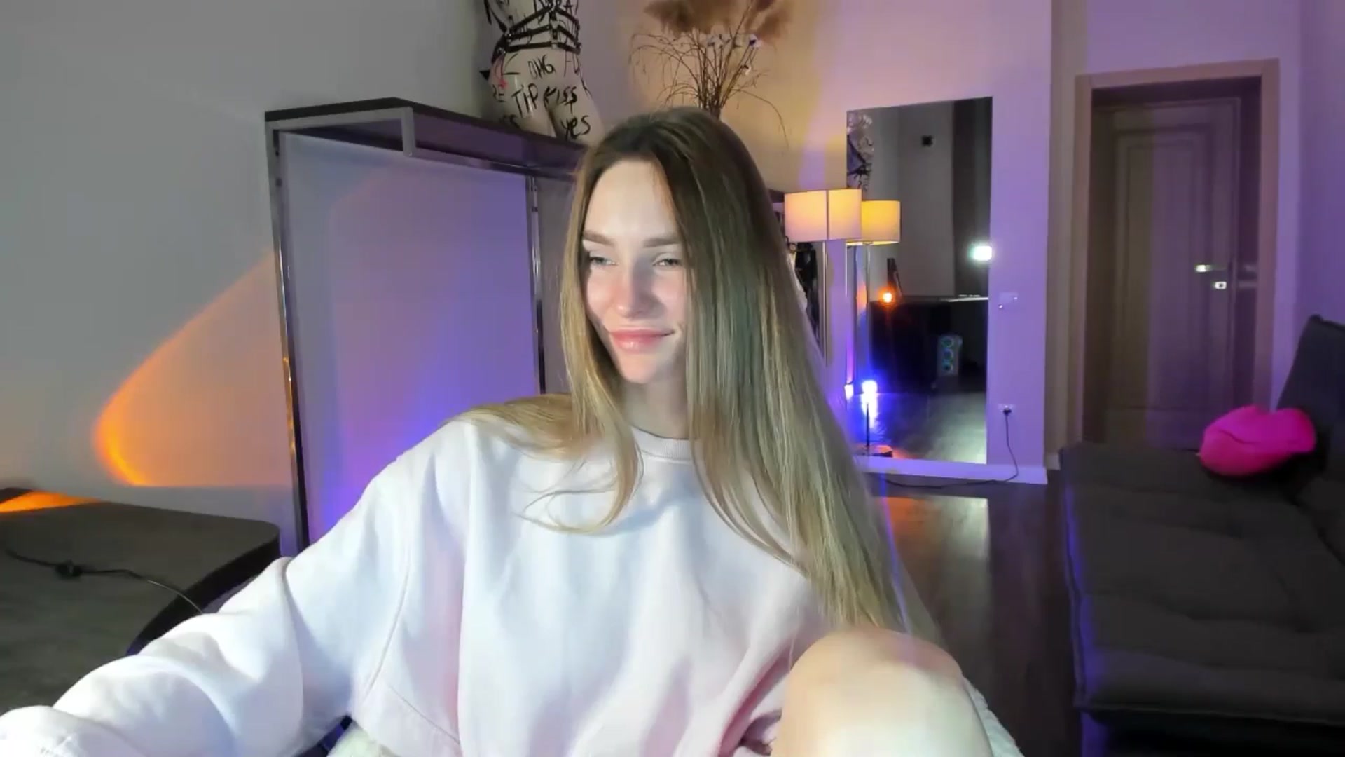 Gallery image thumbnail from Miliain's myfreecams stream on, 11/24/2025, 09:44 image 10 of 20