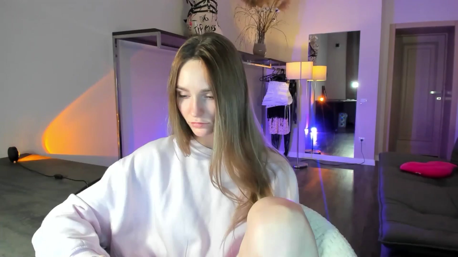 Gallery image thumbnail from Miliain's myfreecams stream on, 11/24/2025, 13:00 image 5 of 20