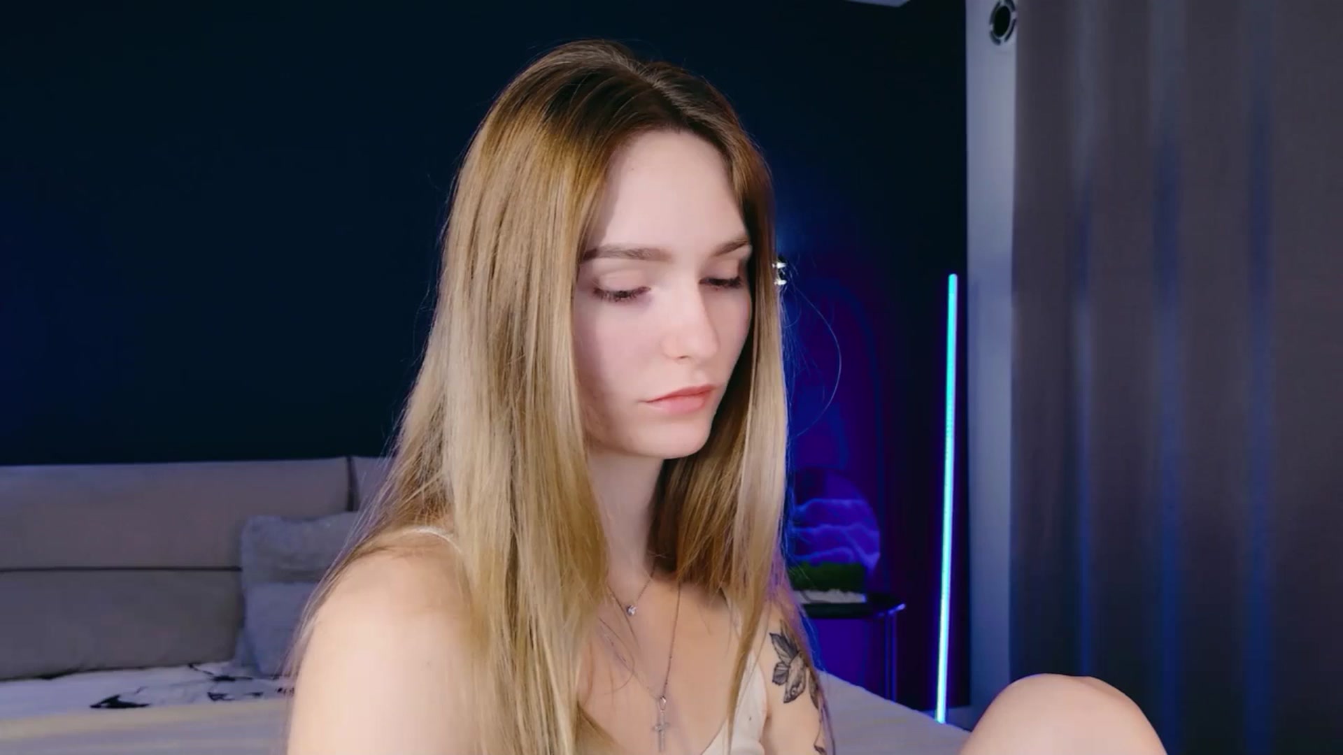 Gallery image thumbnail from Miliain's myfreecams stream on, 11/30/2025, 14:10 image 13 of 20