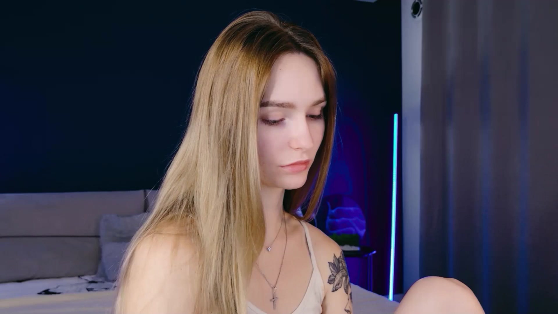 Gallery image thumbnail from Miliain's myfreecams stream on, 11/30/2025, 14:10 image 11 of 20