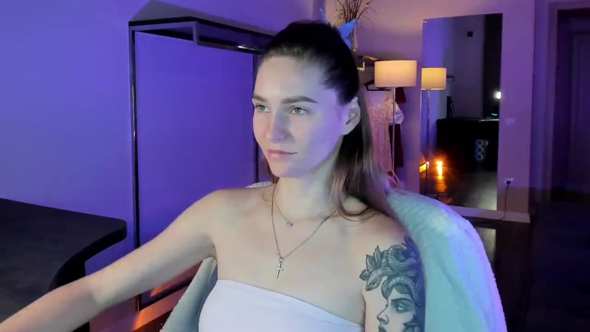 Gallery image thumbnail from Miliain's myfreecams stream on, 12/04/2025, 13:07 image 8 of 20