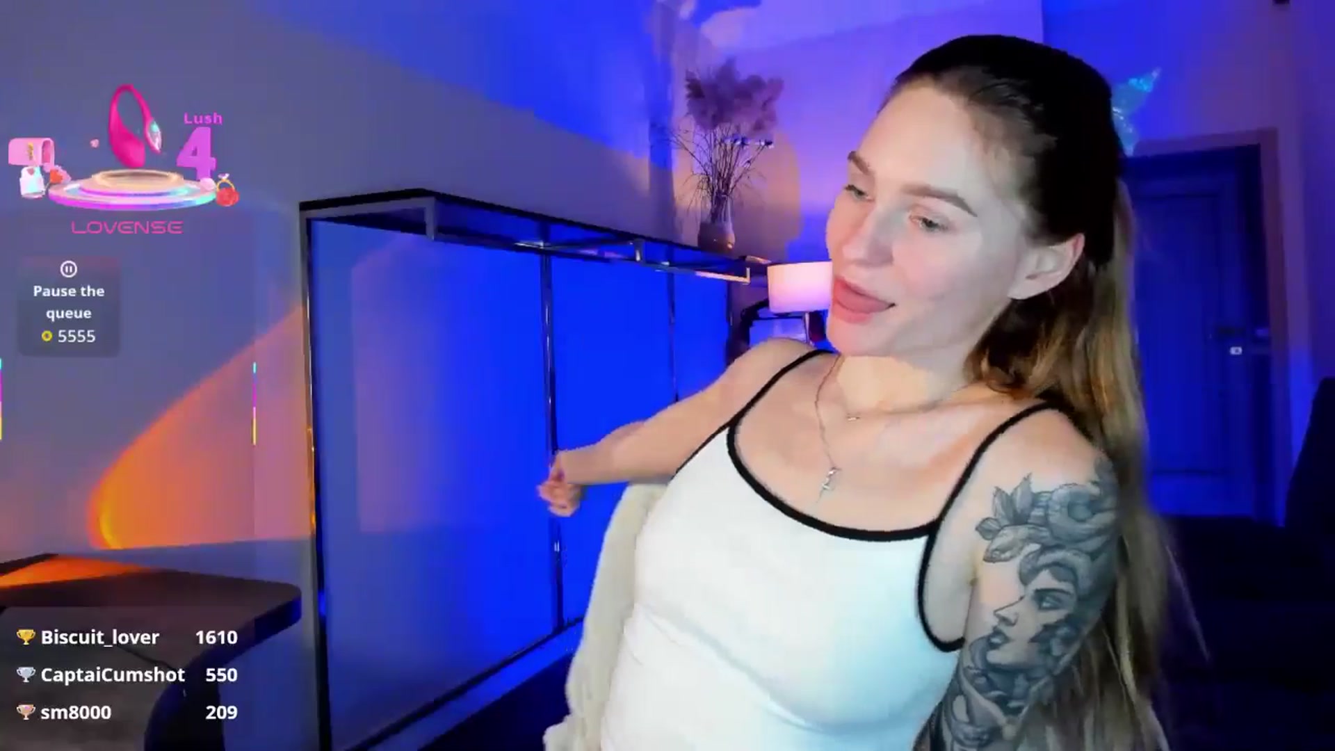 Gallery image thumbnail from Miliain's myfreecams stream on, 12/06/2025, 12:59 image 15 of 20